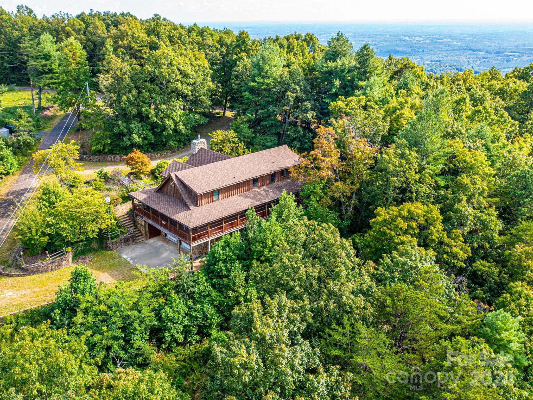8846 Tammys Court