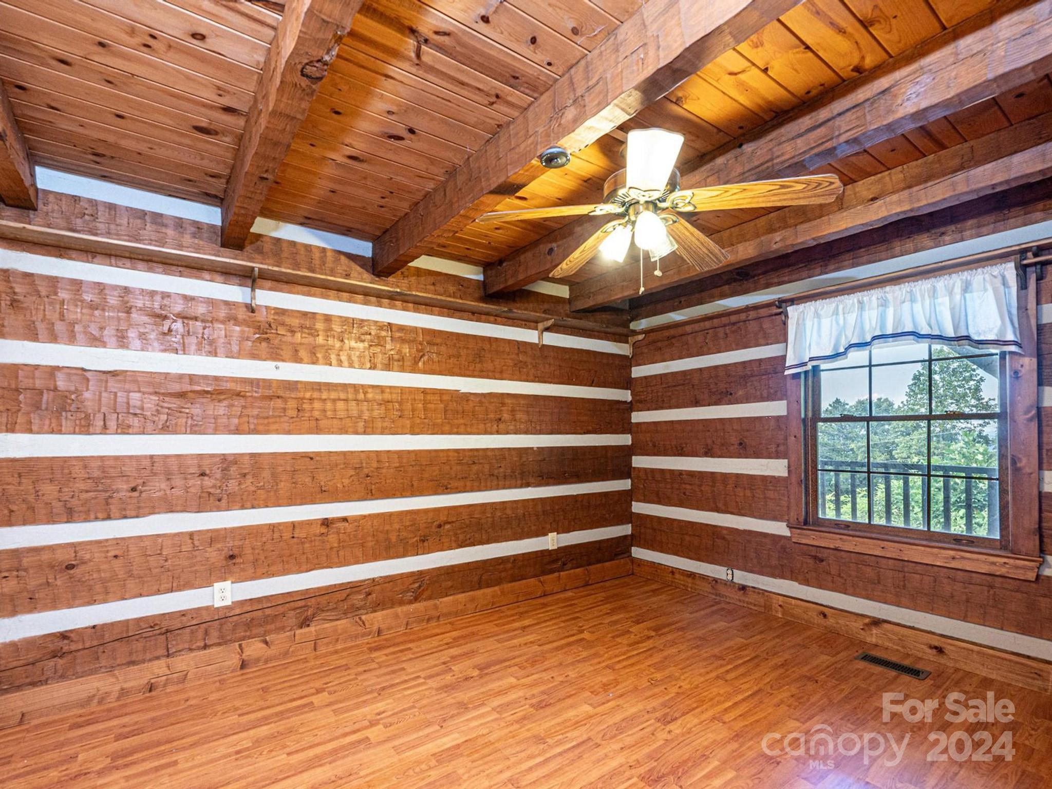 8846 Tammys Court