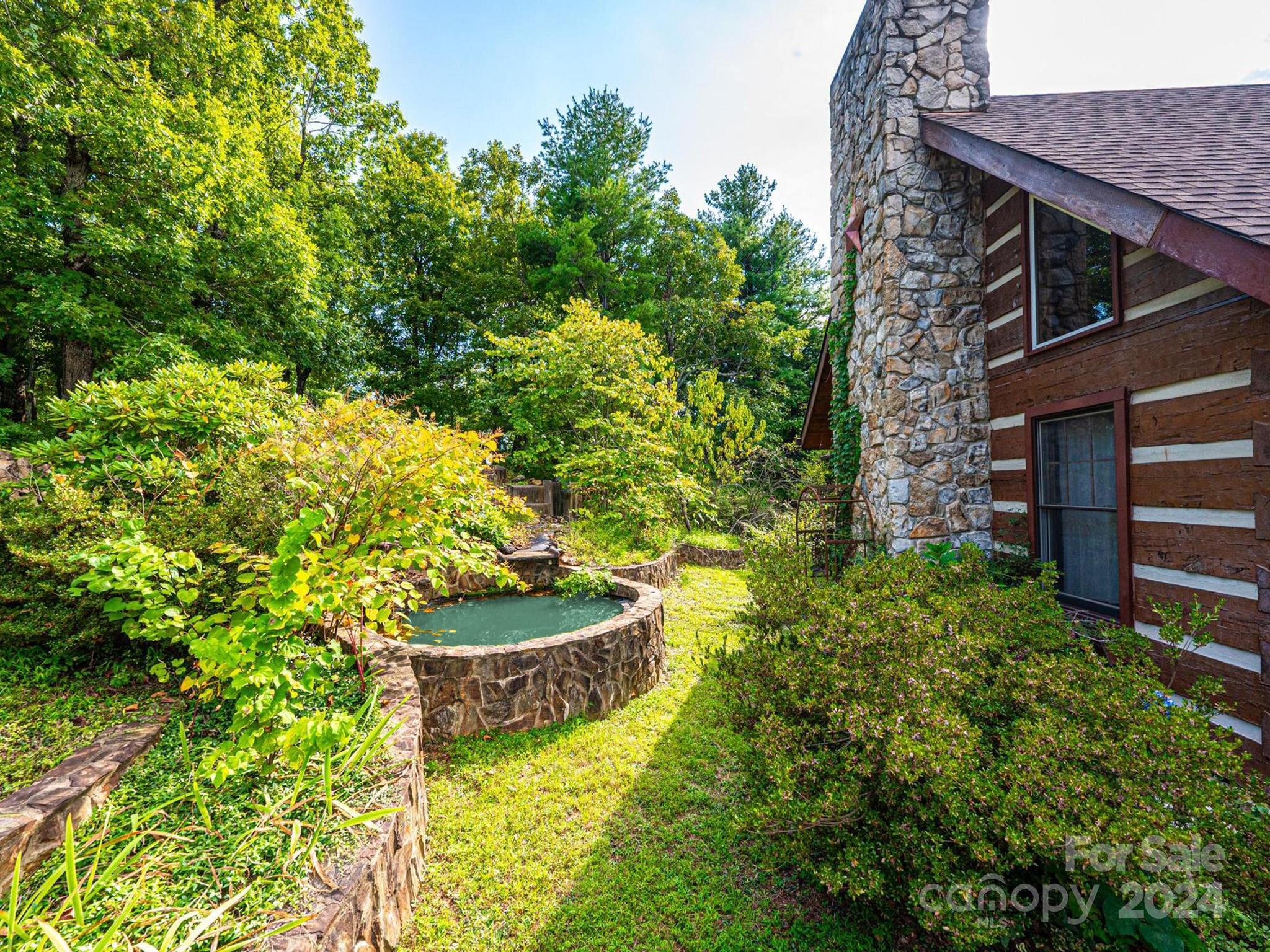 8846 Tammys Court