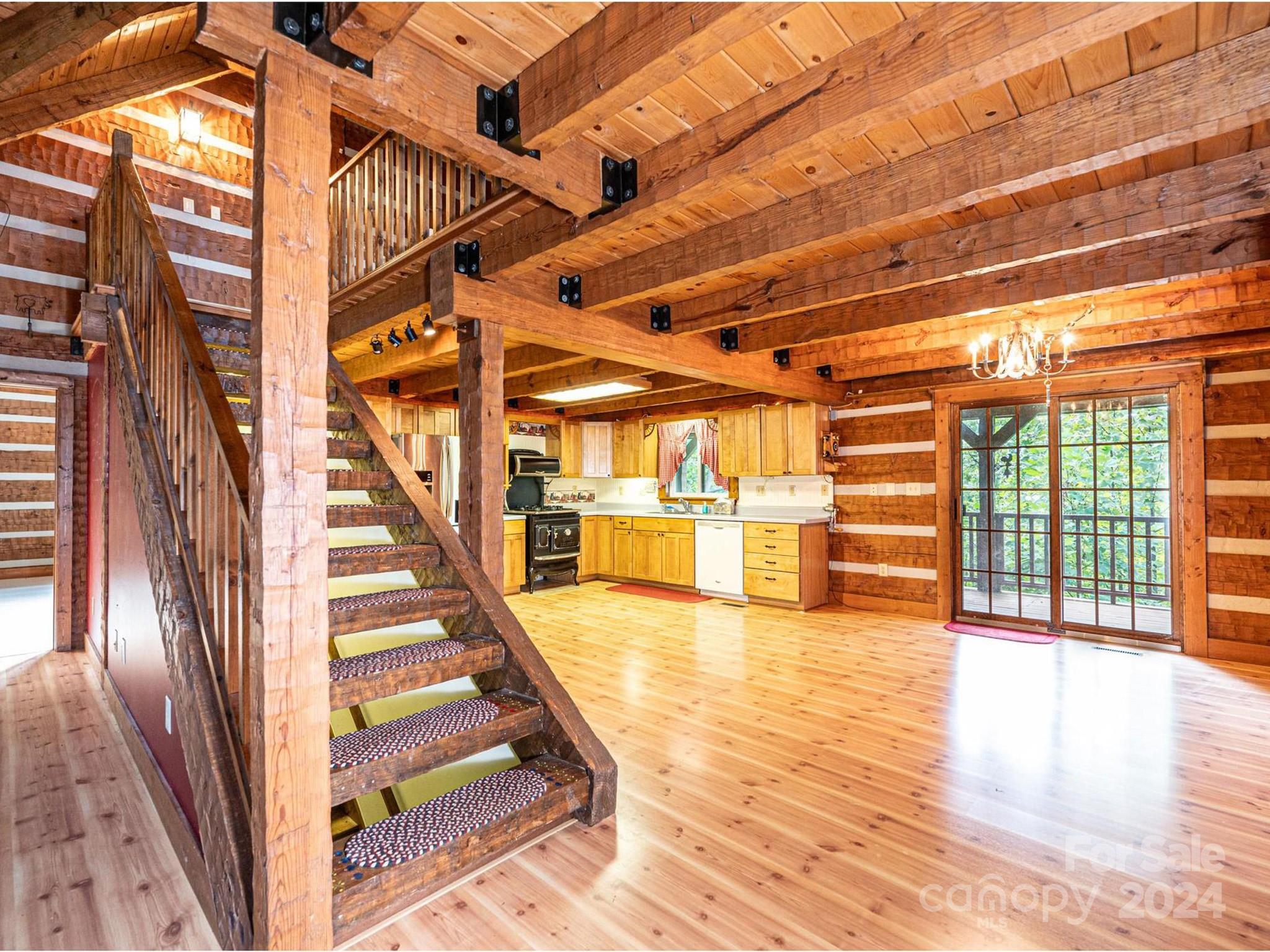 8846 Tammys Court