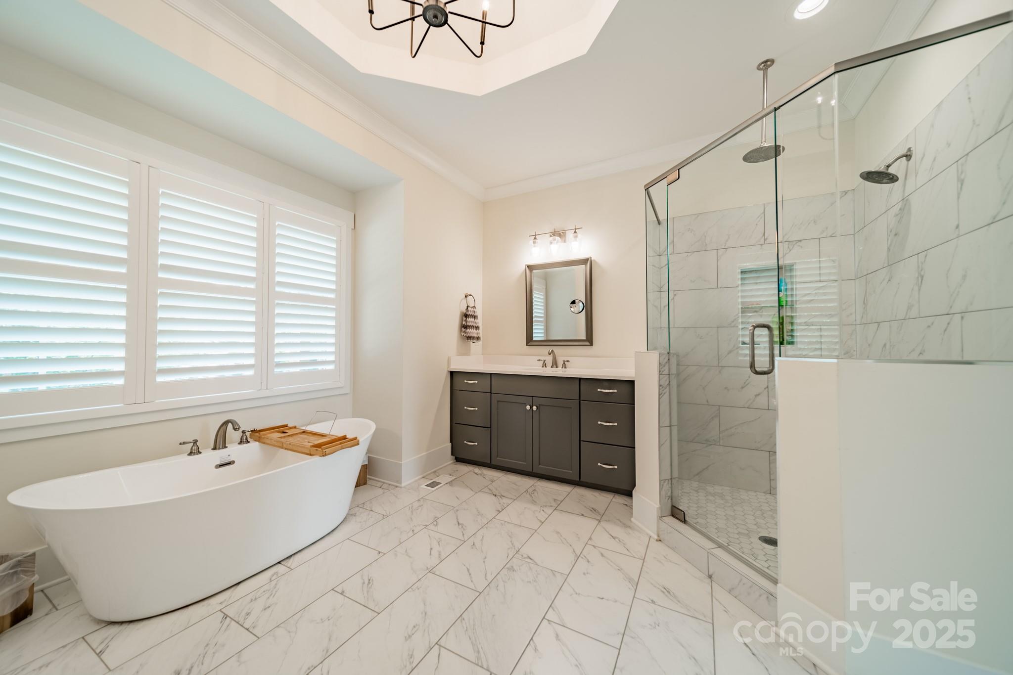 540 Kenway Loop
