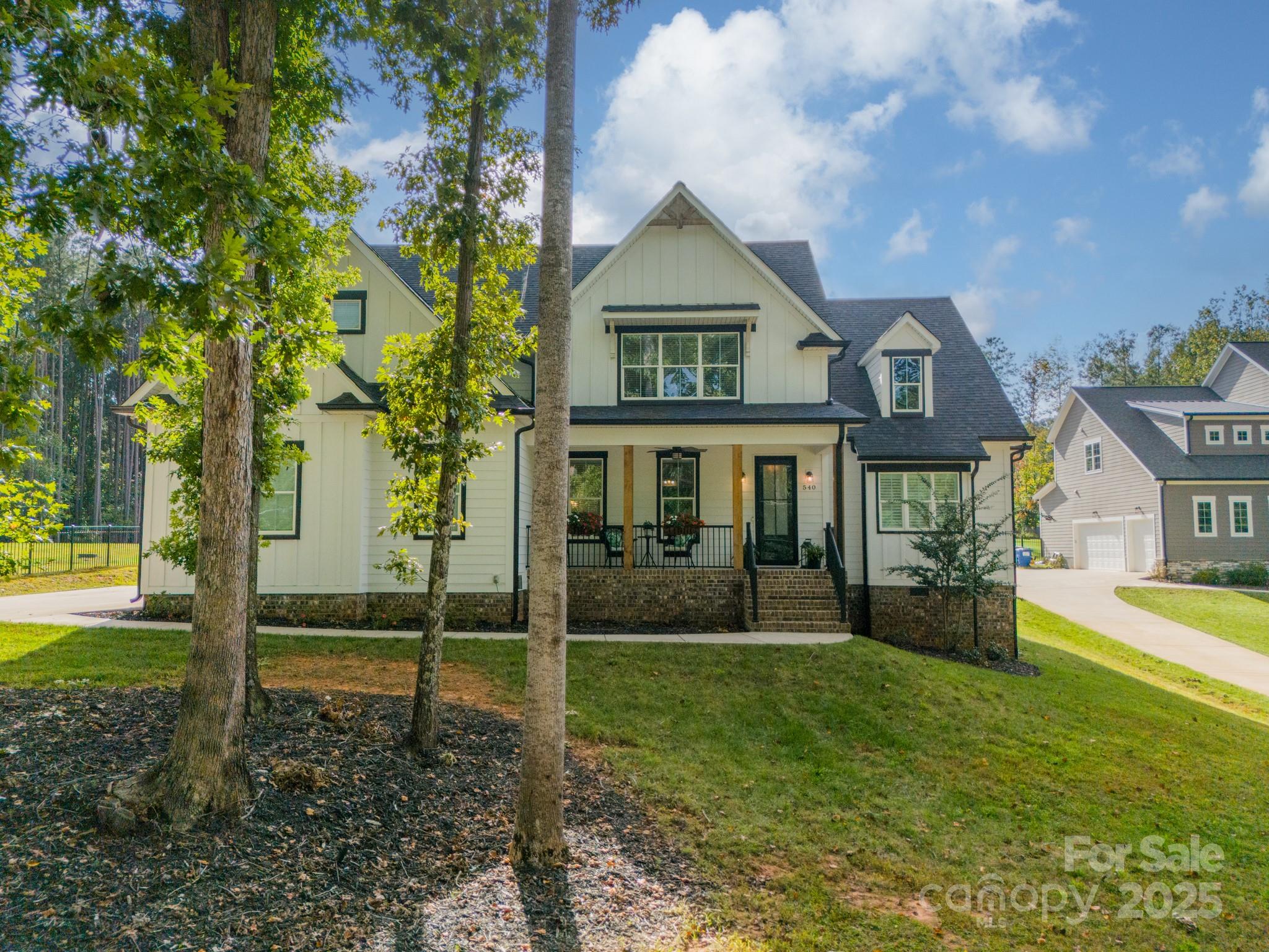 540 Kenway Loop