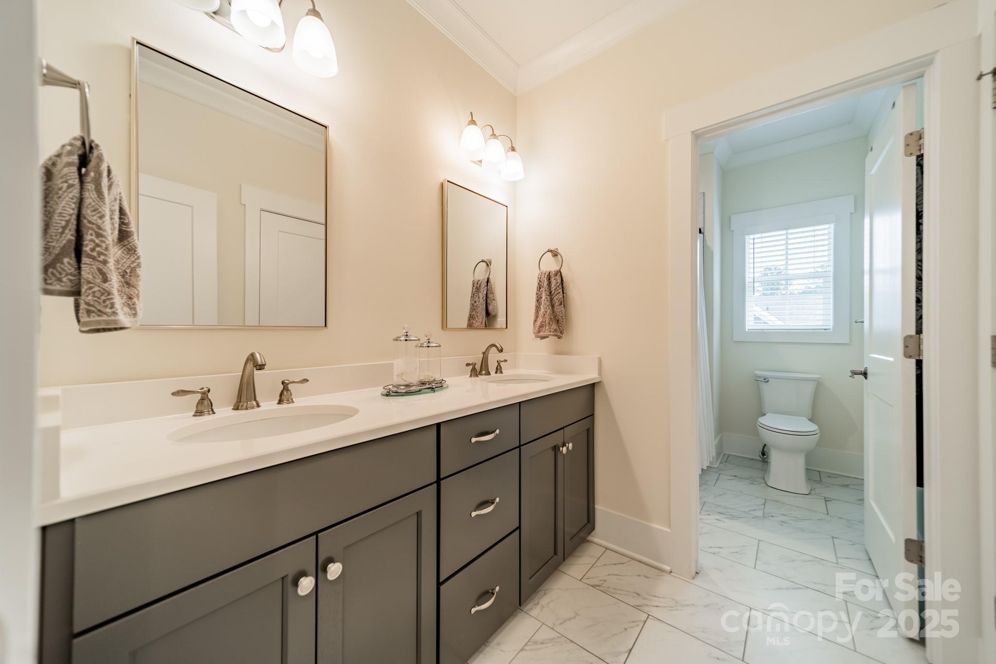 540 Kenway Loop