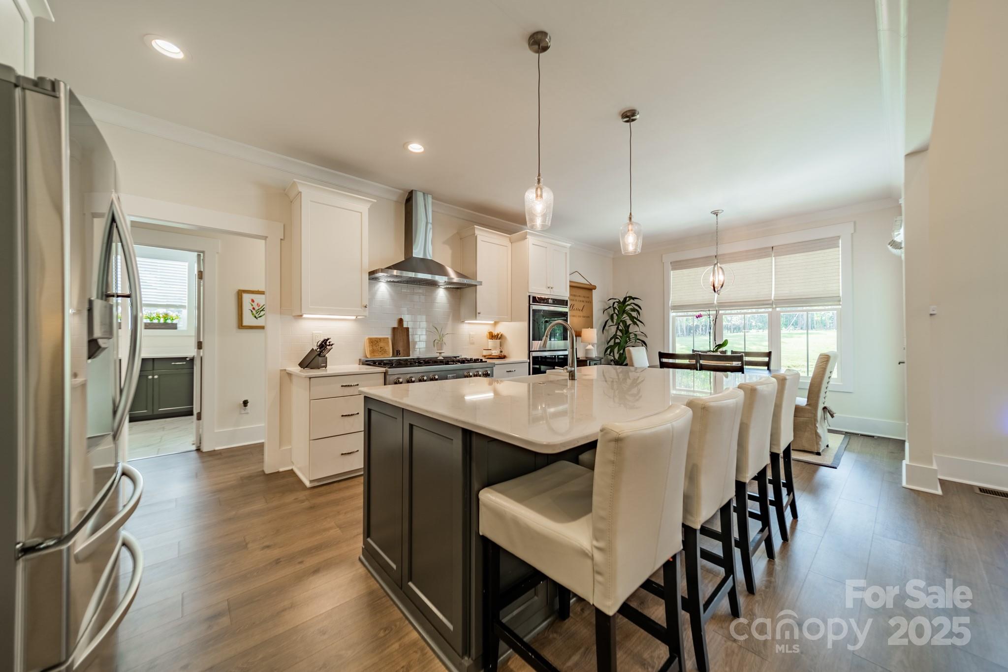540 Kenway Loop