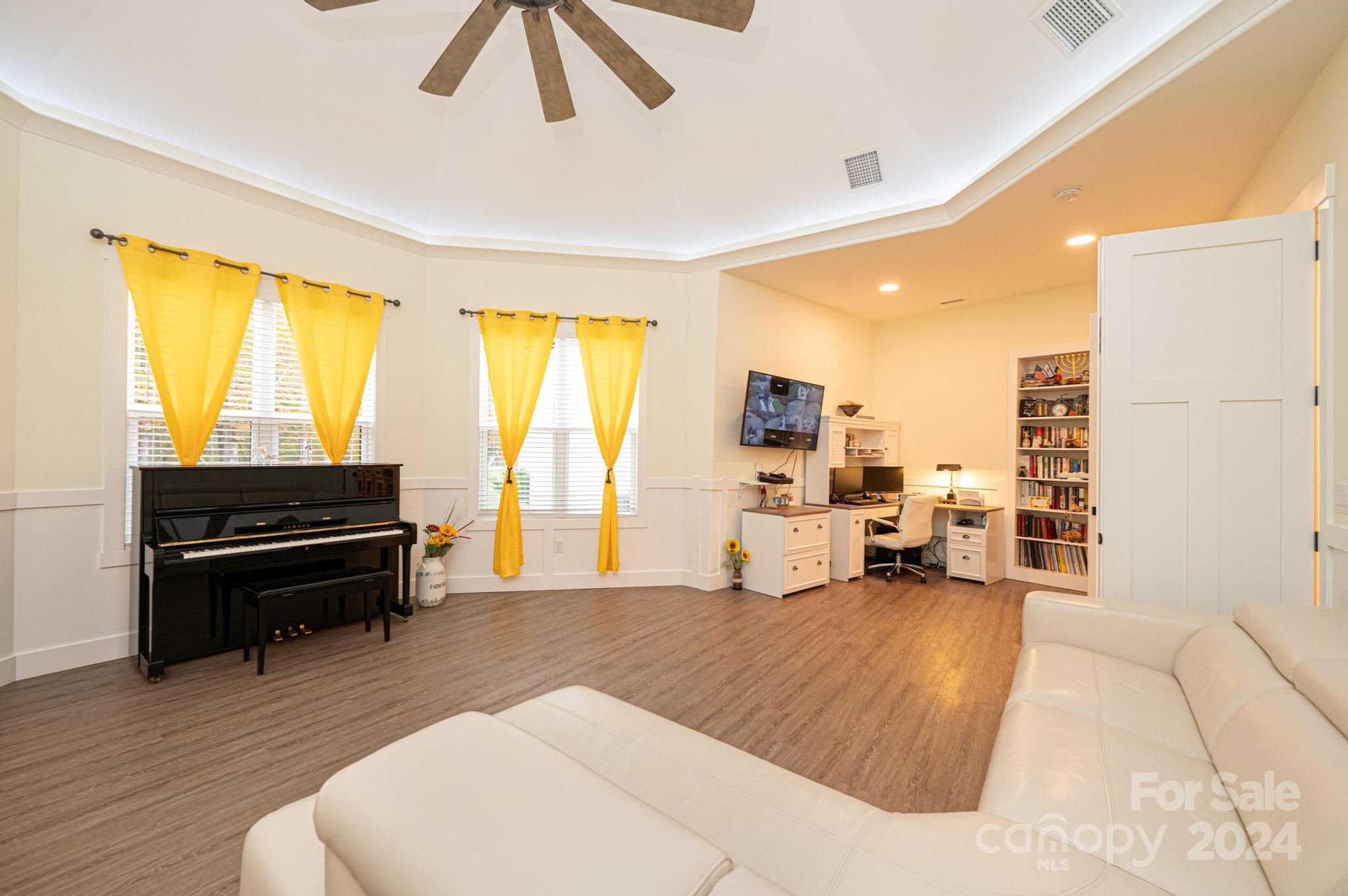 1176 Wisteria Drive