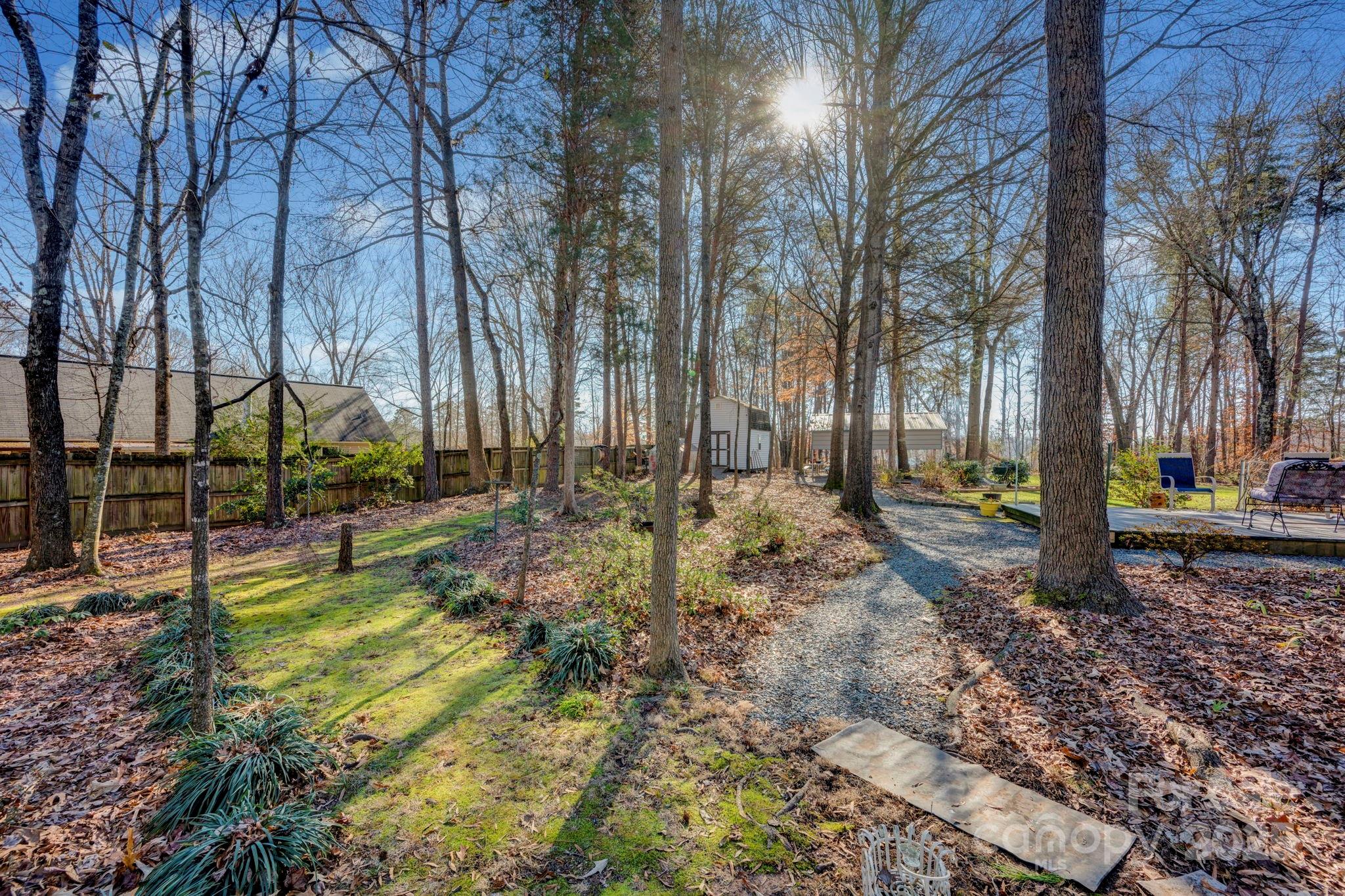 161 Picwyck Drive