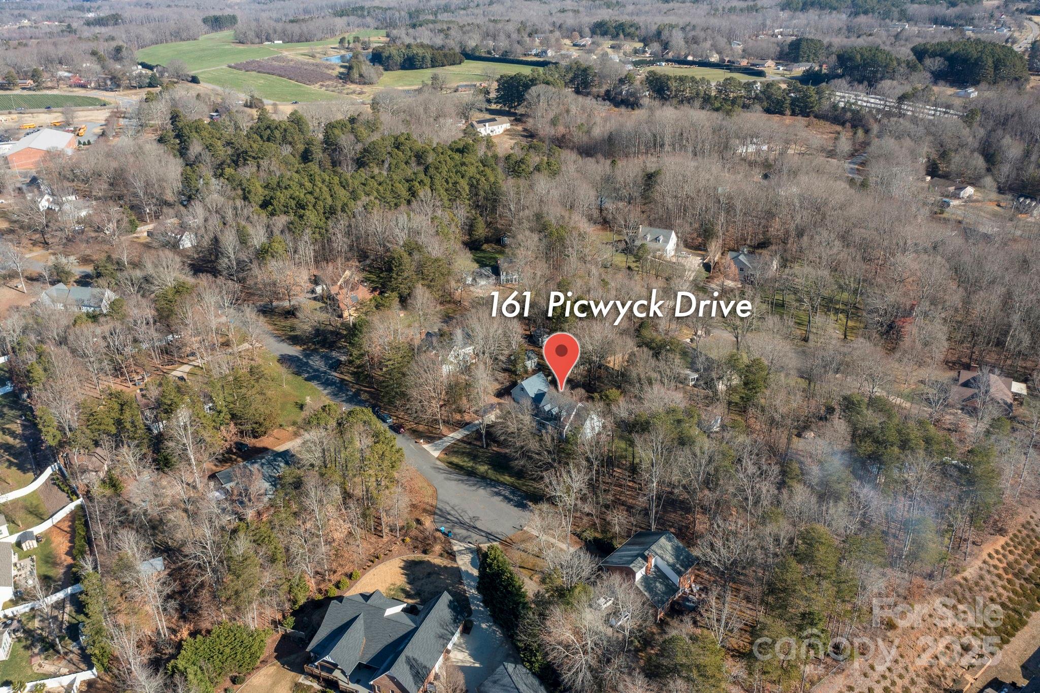 161 Picwyck Drive
