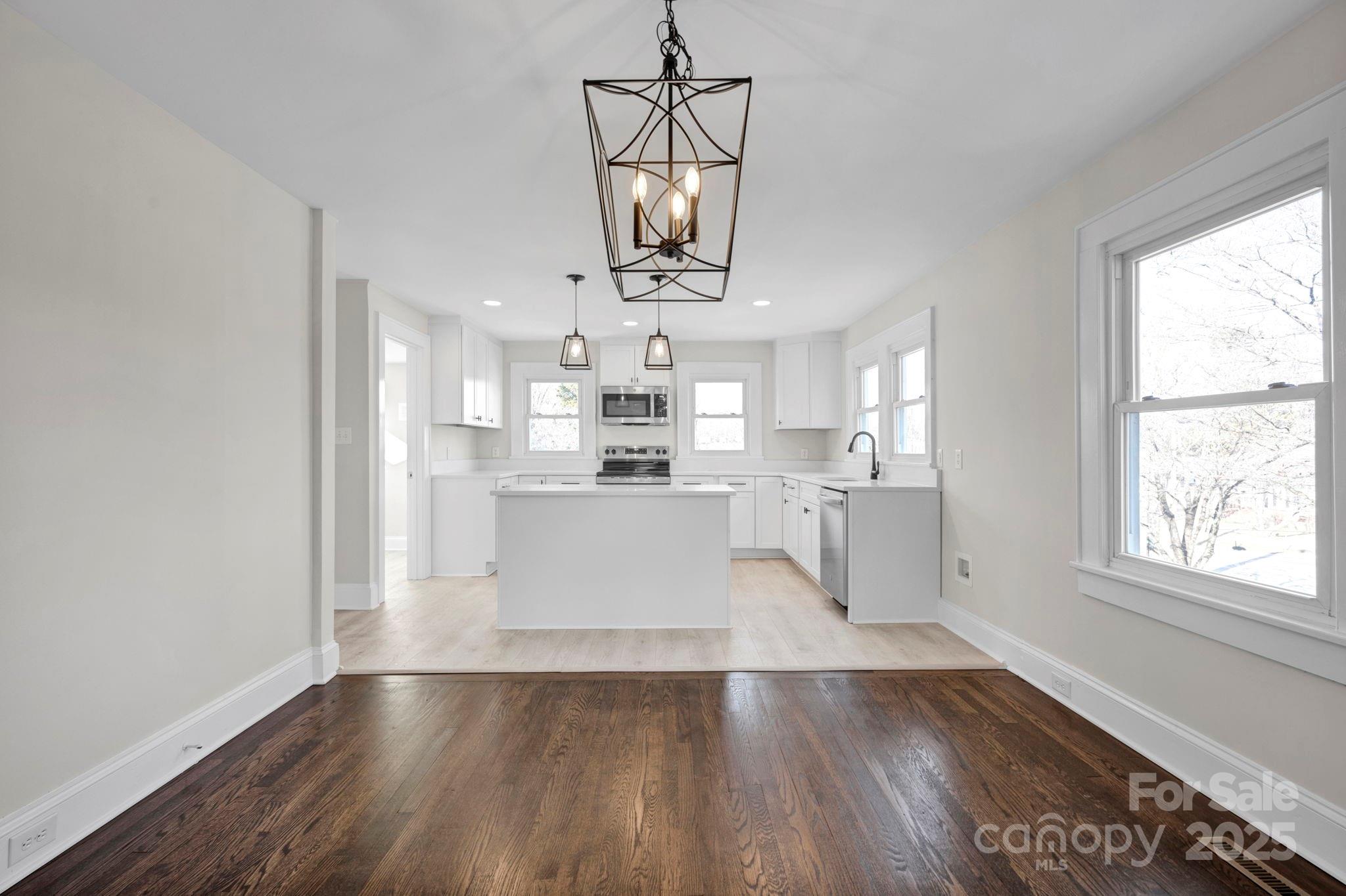 400 E 27th Street