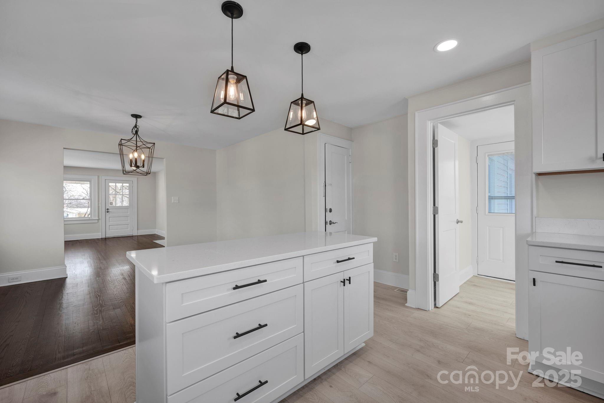 400 E 27th Street