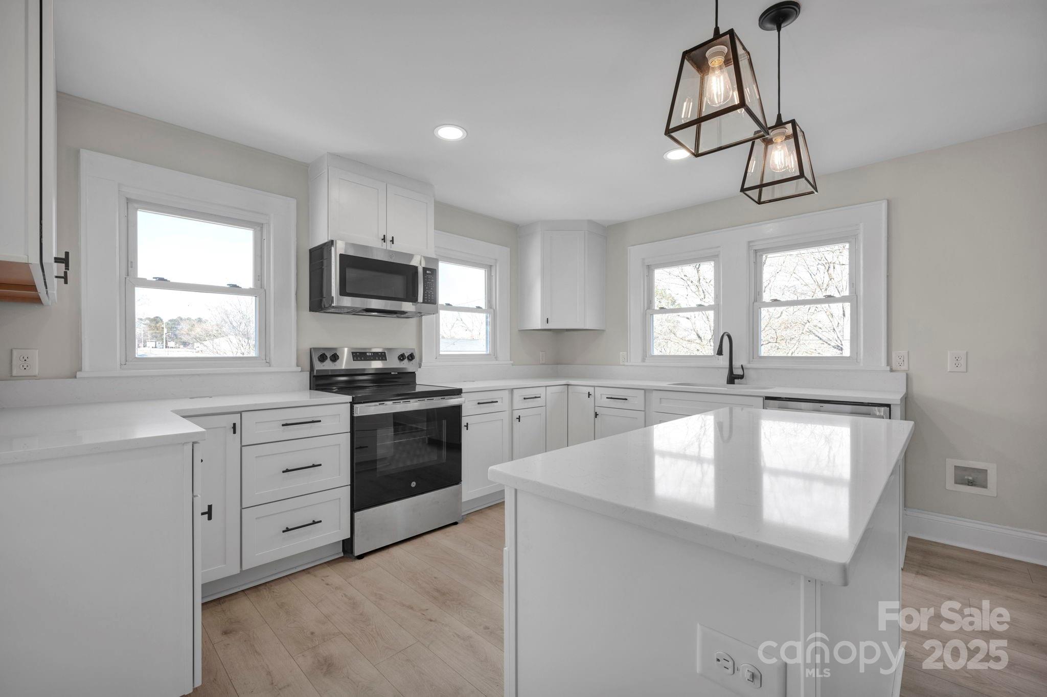 400 E 27th Street
