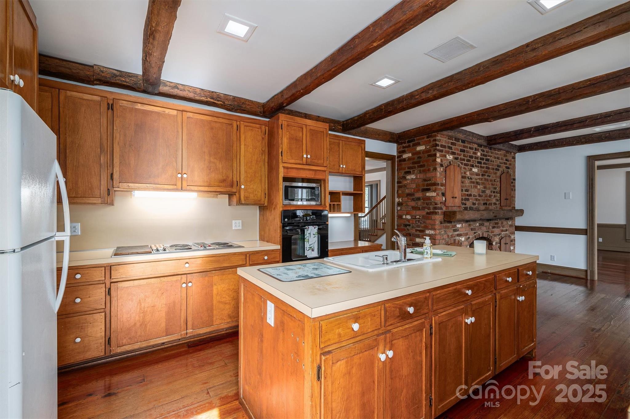 246 Jerry Crump Road