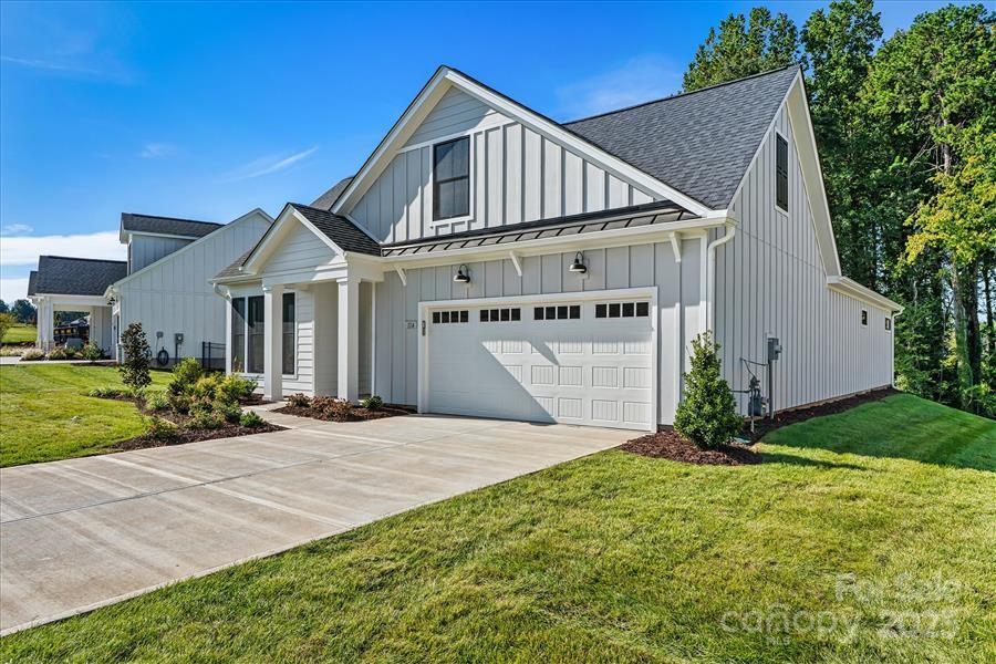 114 Alenda Lux Circle