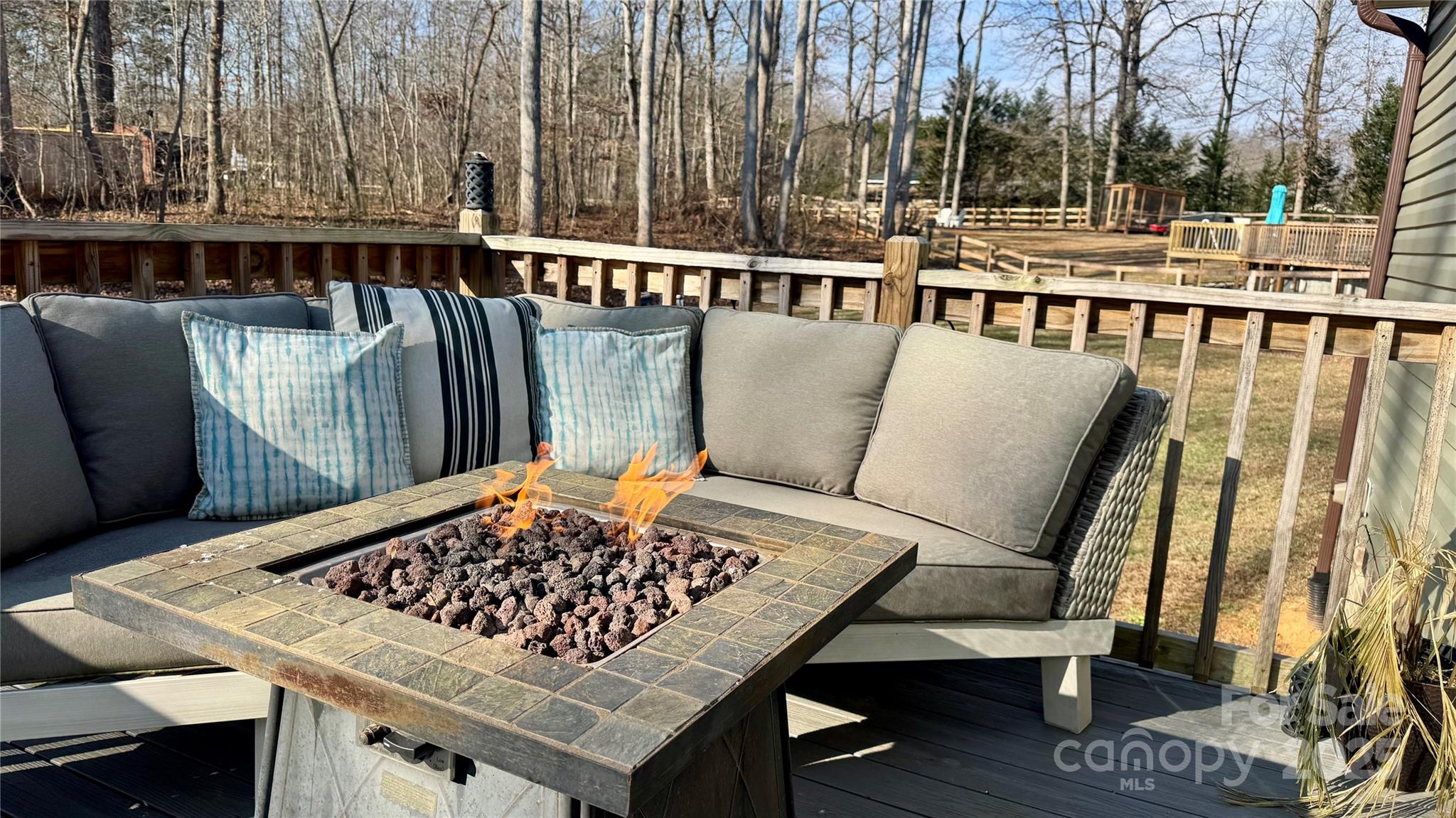 312 Sailwinds Road