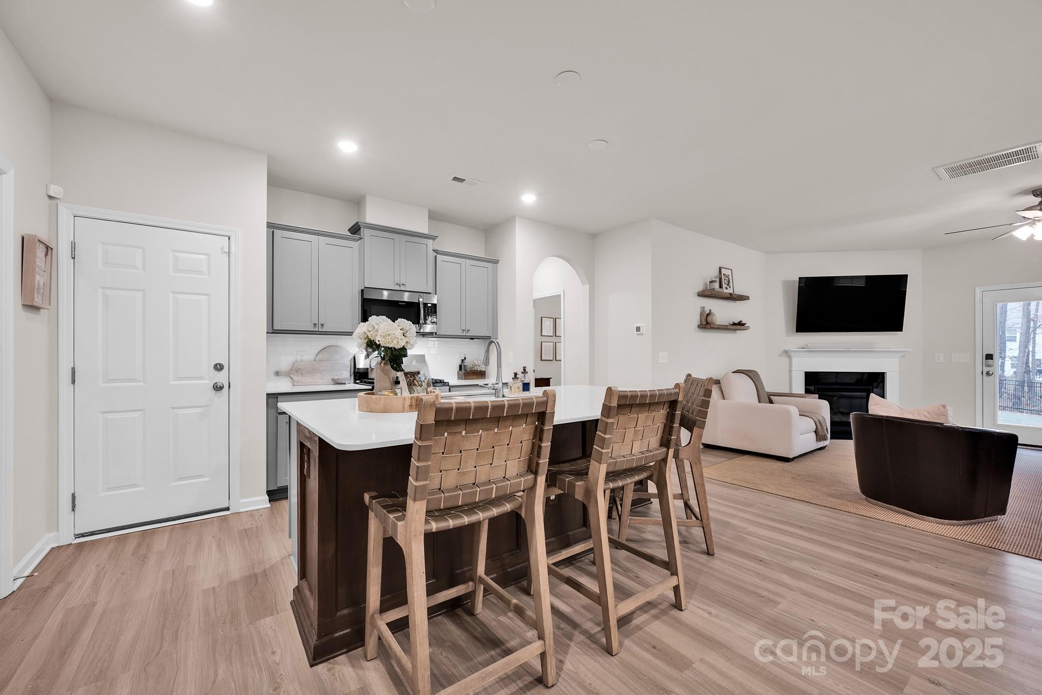 129 Rooster Tail Lane