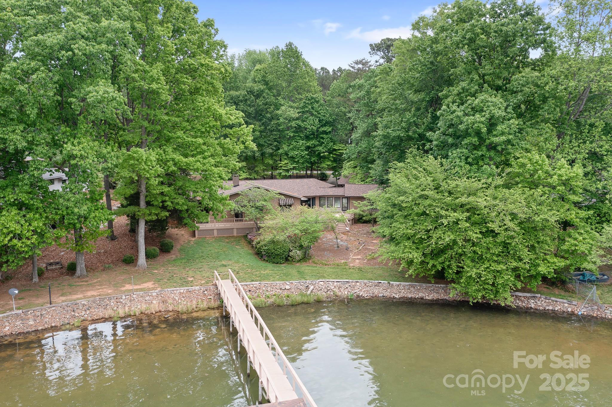 4798 Lynwood Road