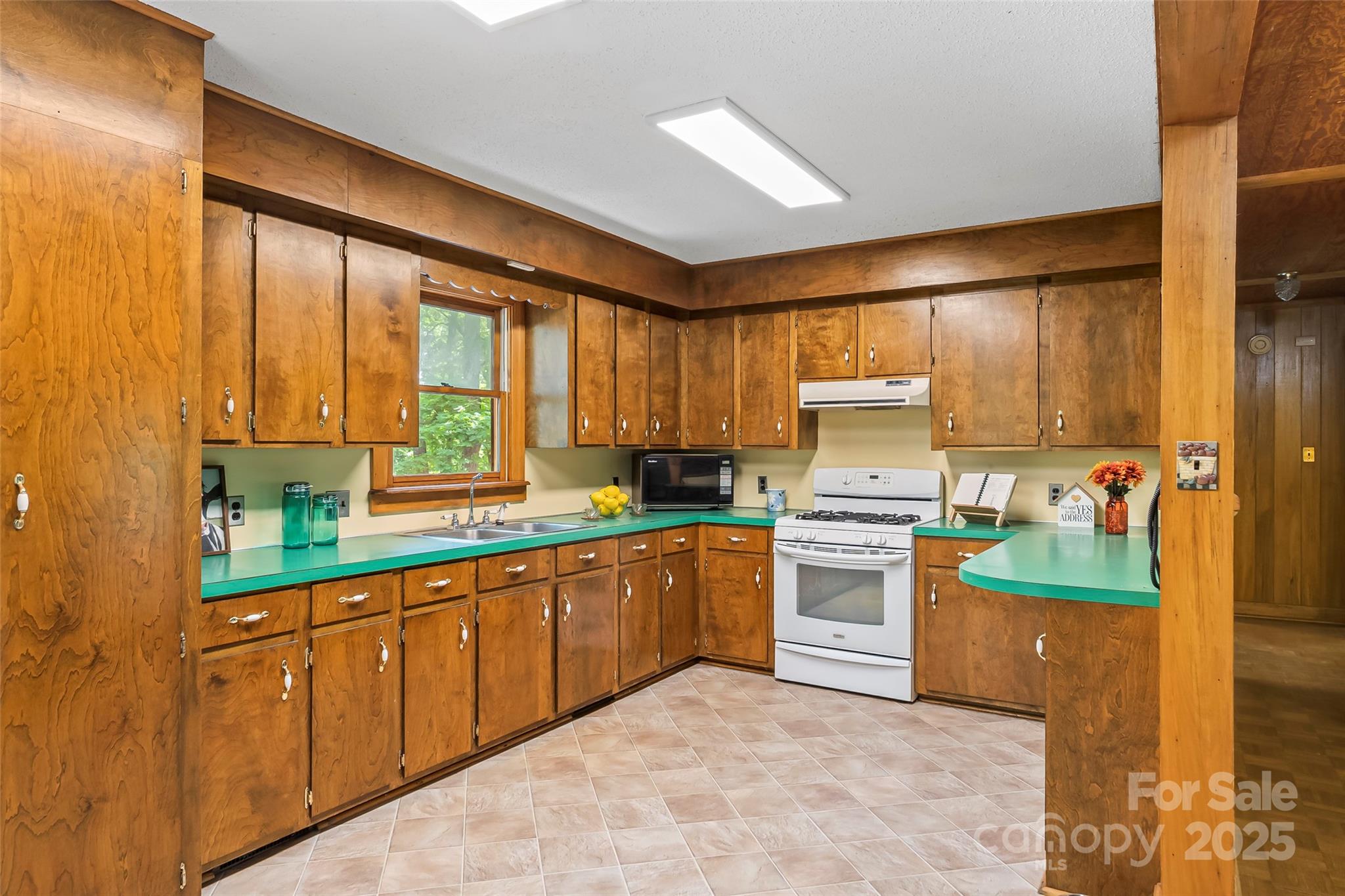 536 Brookhaven Road
