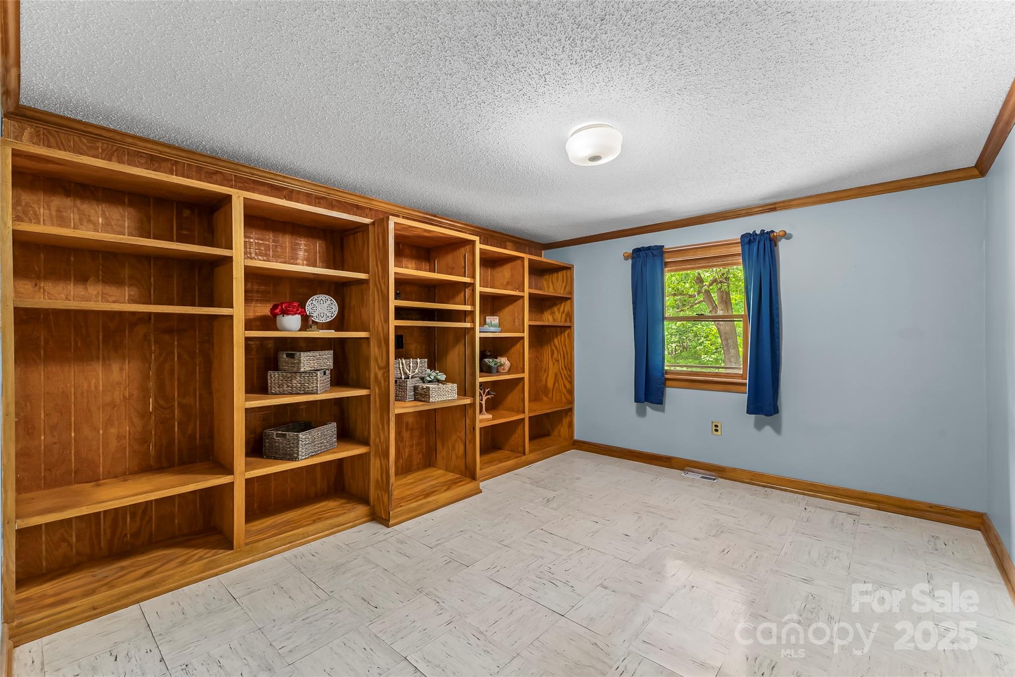 536 Brookhaven Road