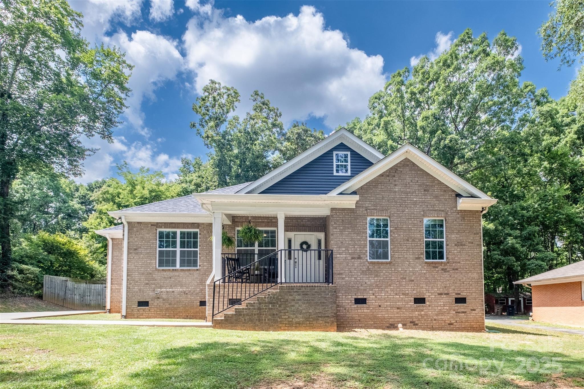 114 Keowee Circle