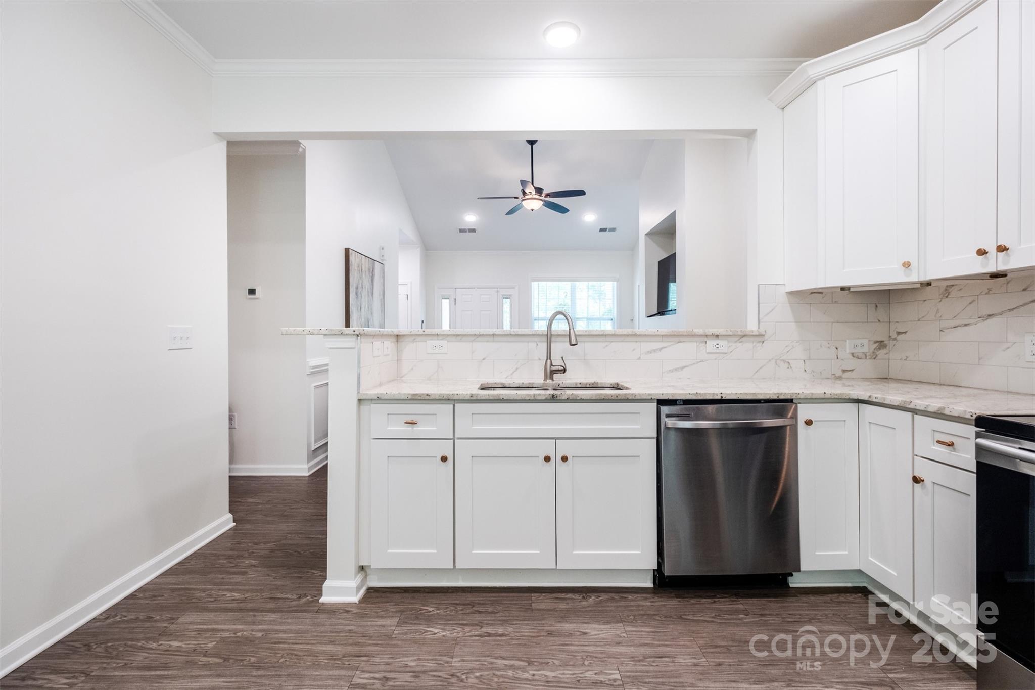 114 Keowee Circle