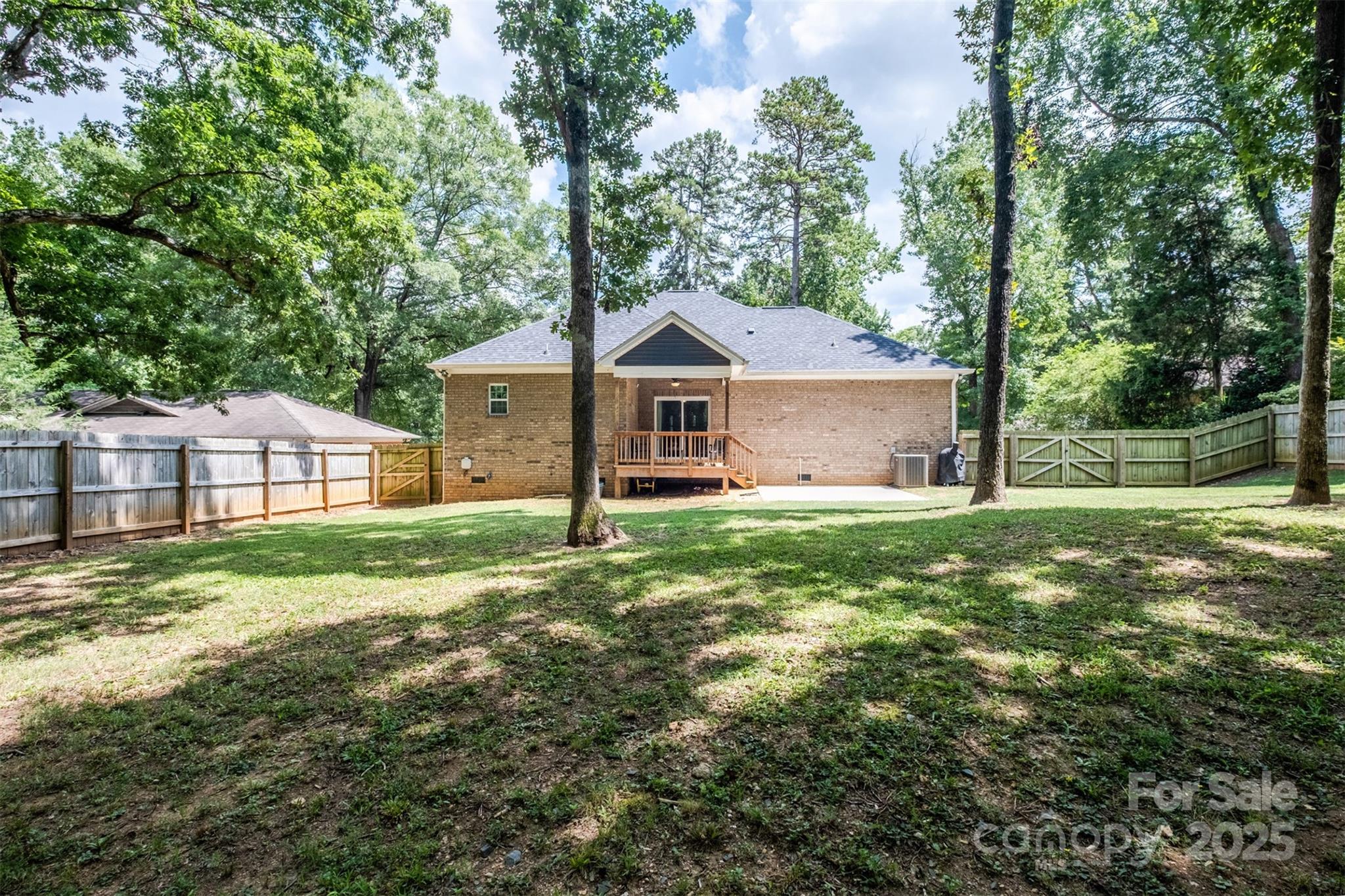 114 Keowee Circle