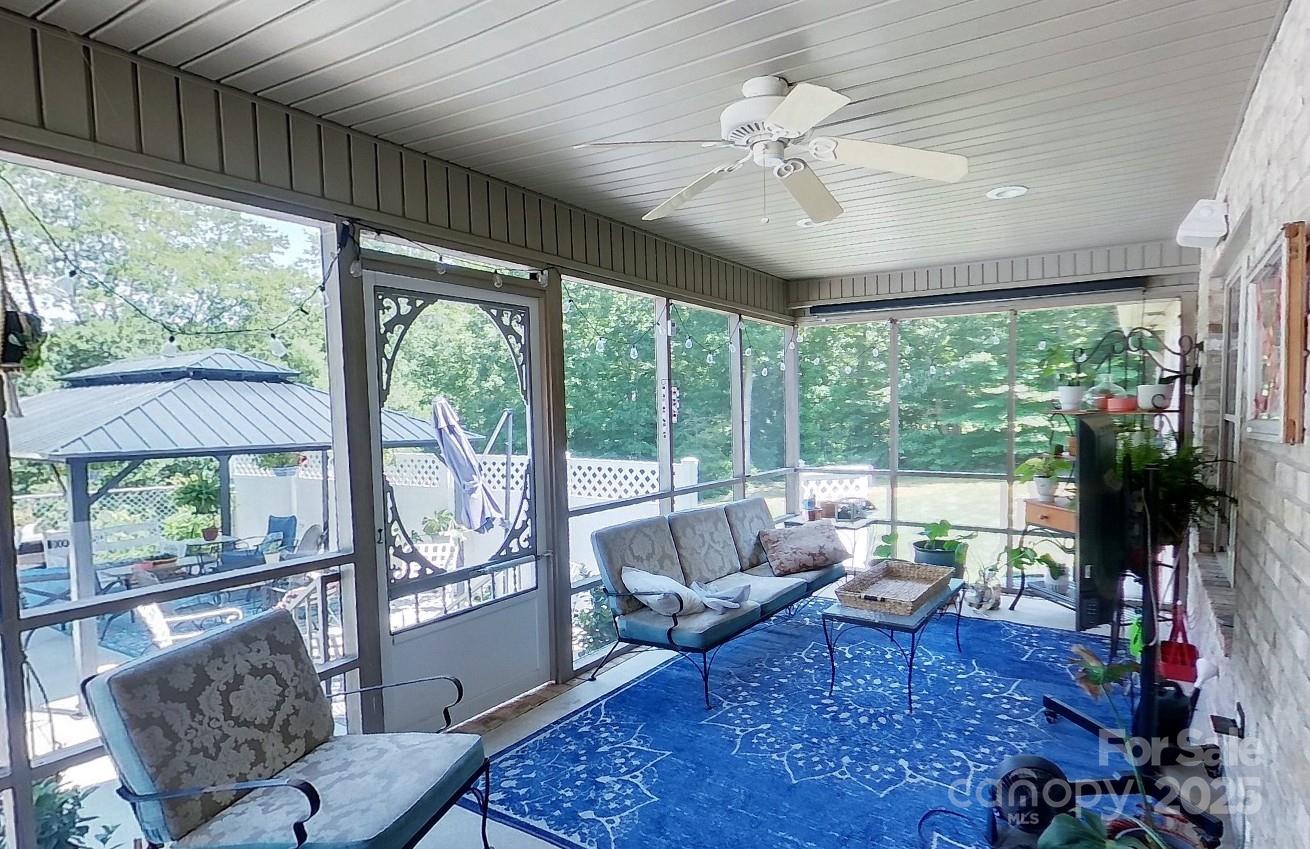 142 Windsor Drive