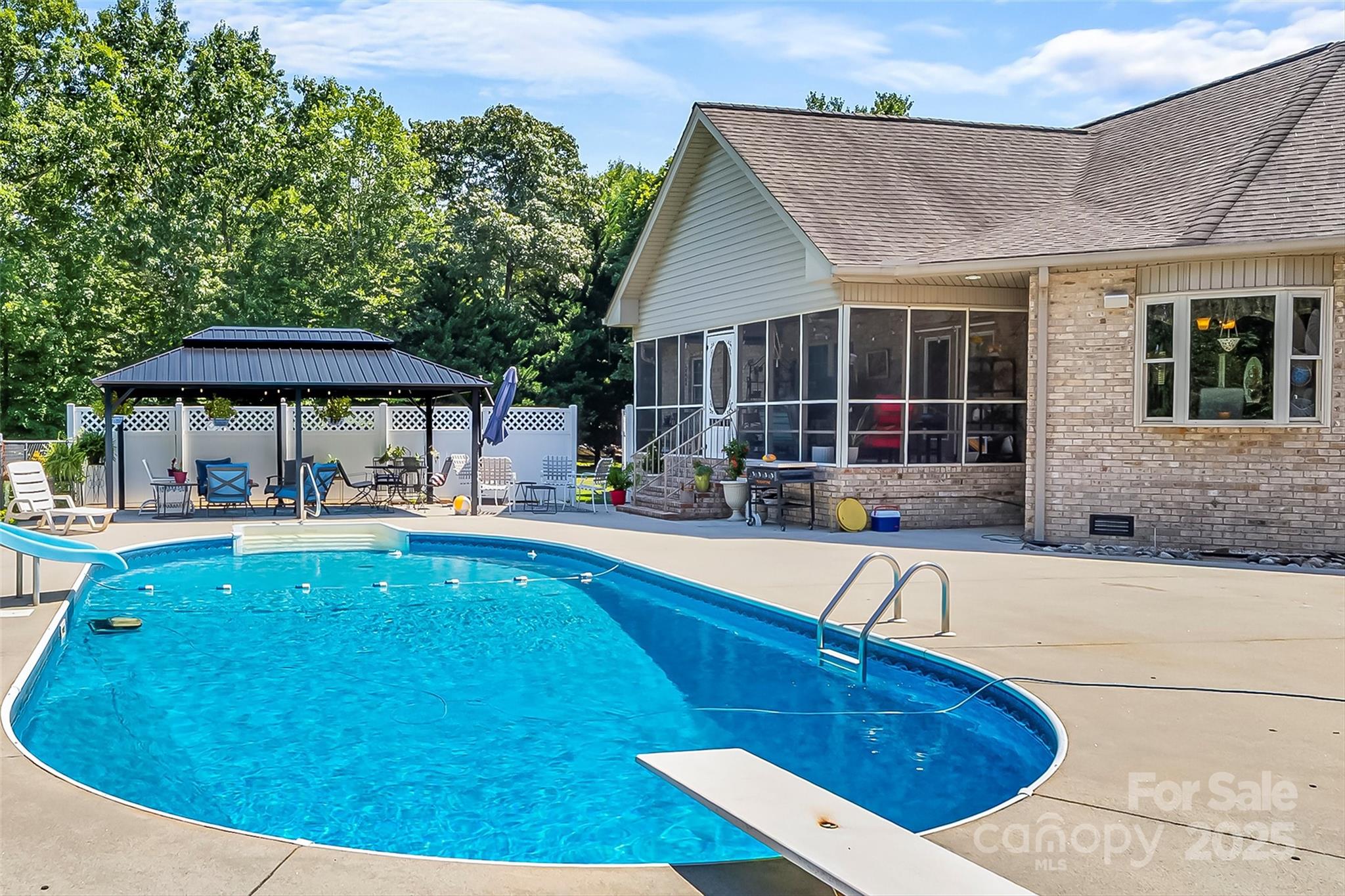 142 Windsor Drive