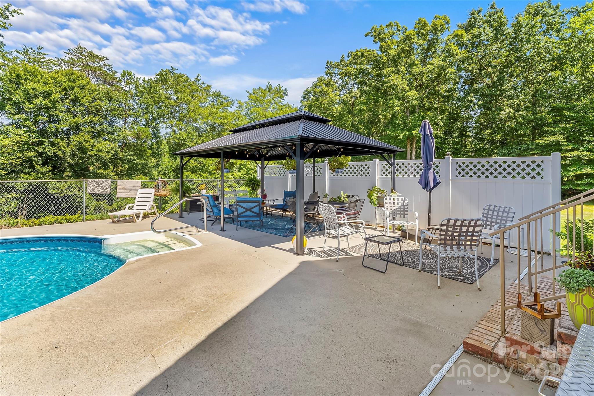 142 Windsor Drive