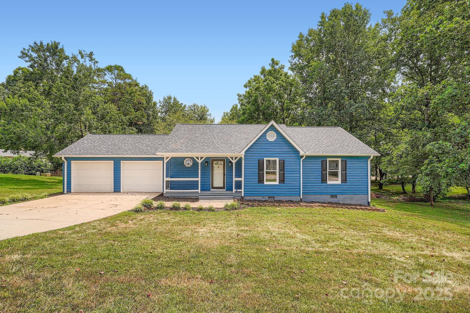 1276 Hidden Creek Circle