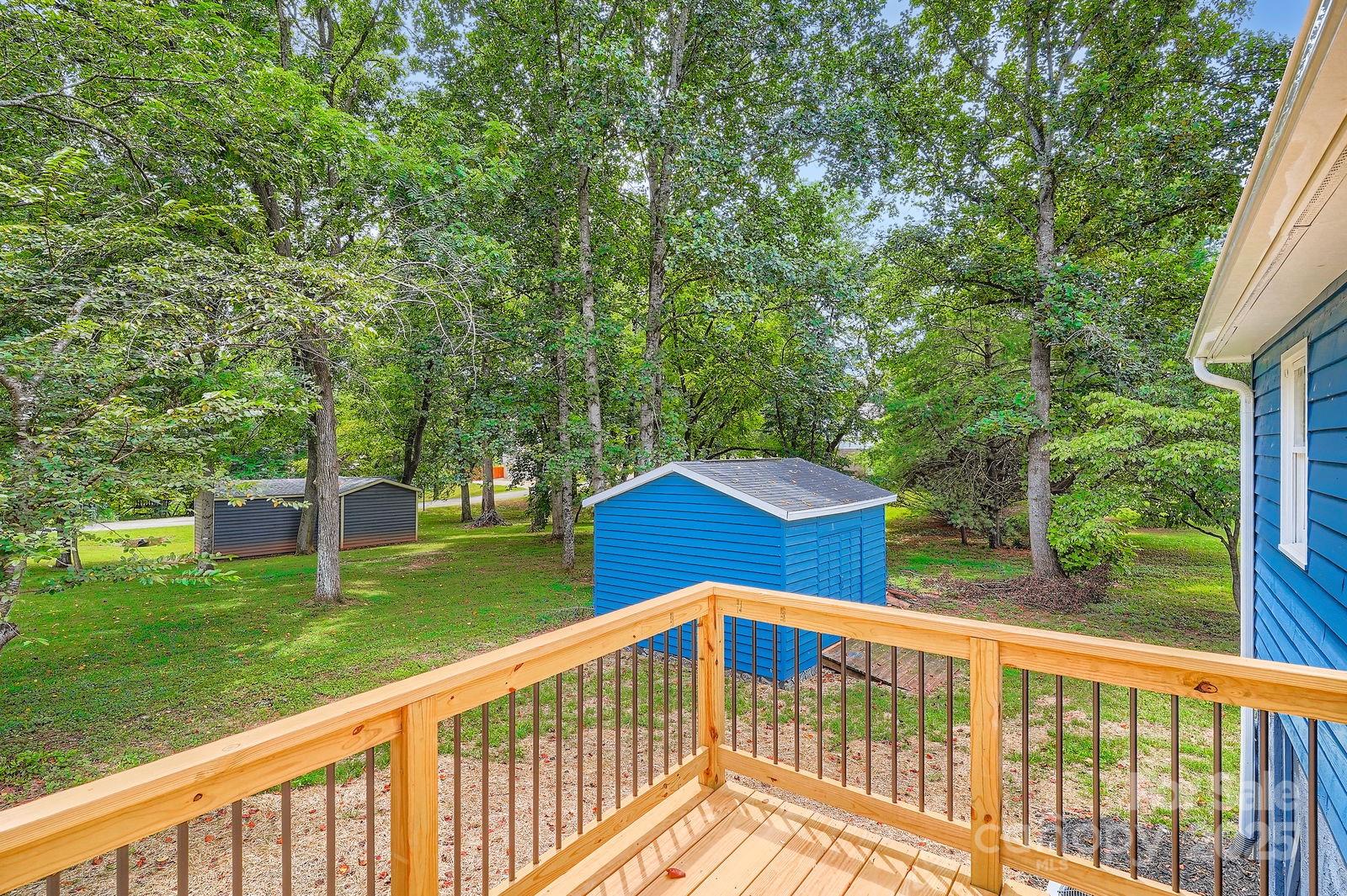 1276 Hidden Creek Circle
