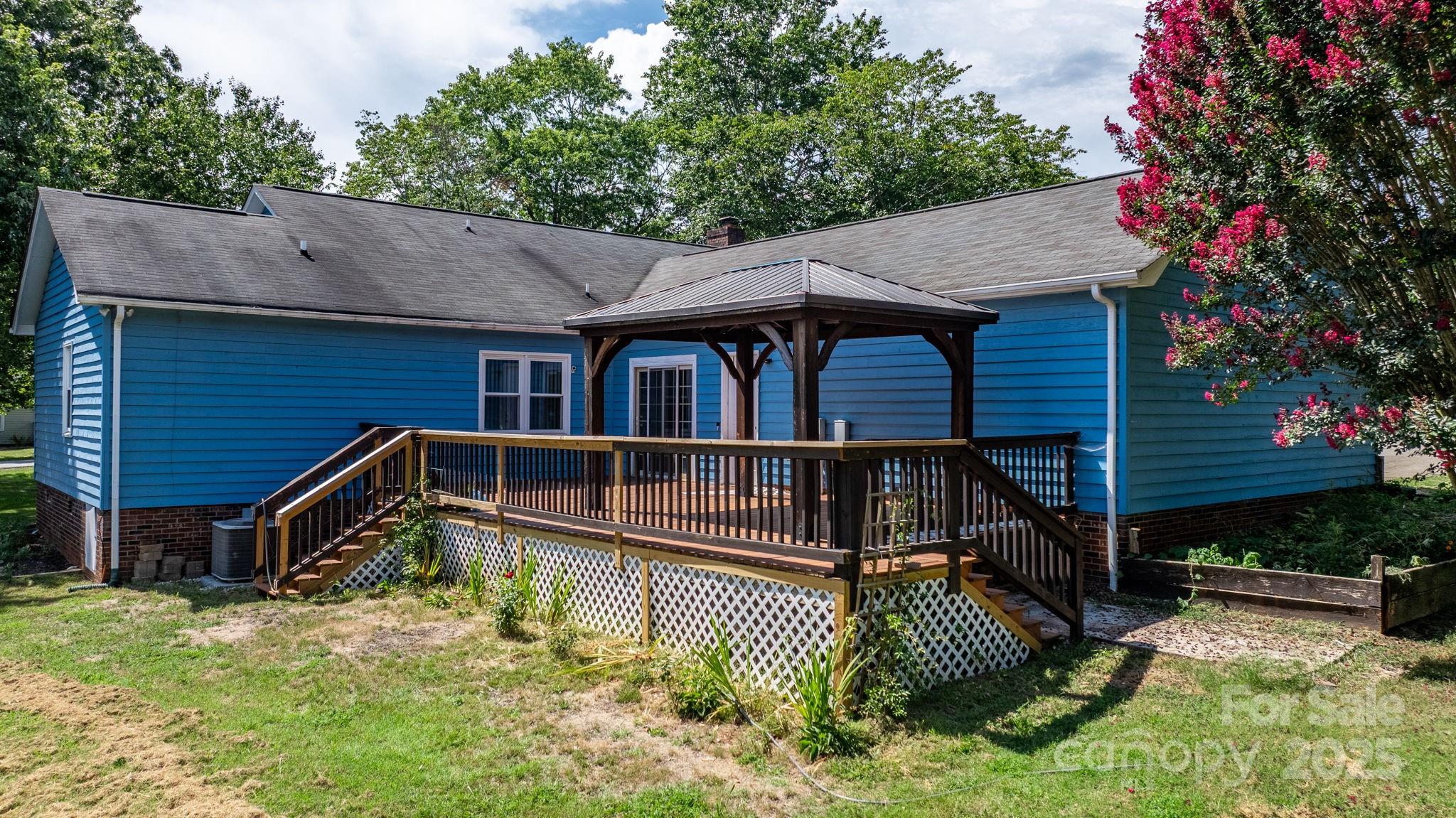 1776 Castlewood Court