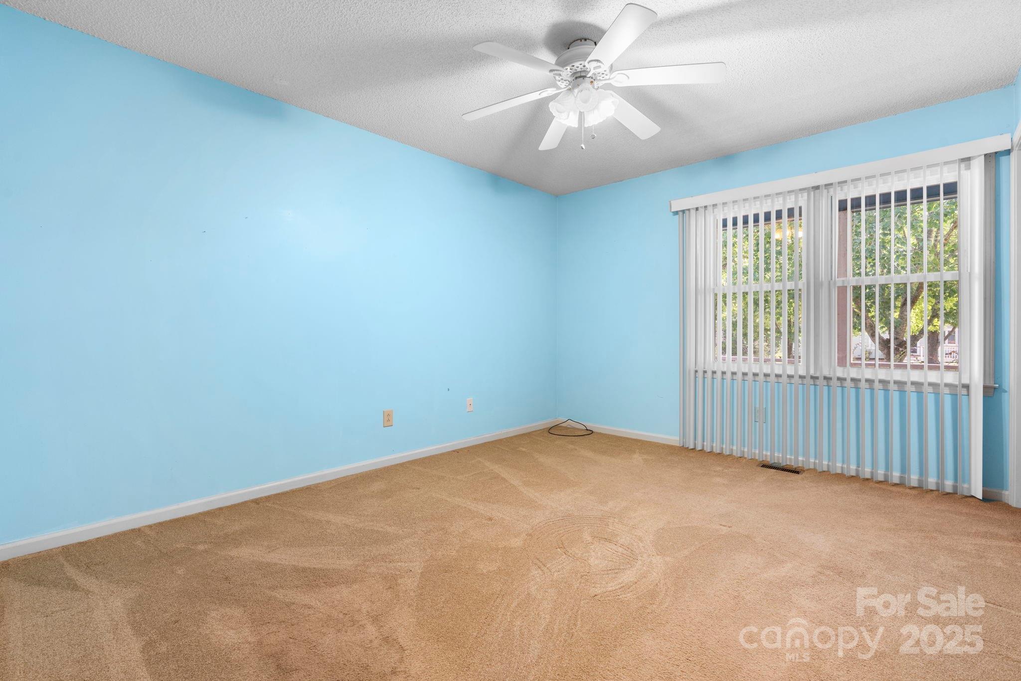 1776 Castlewood Court