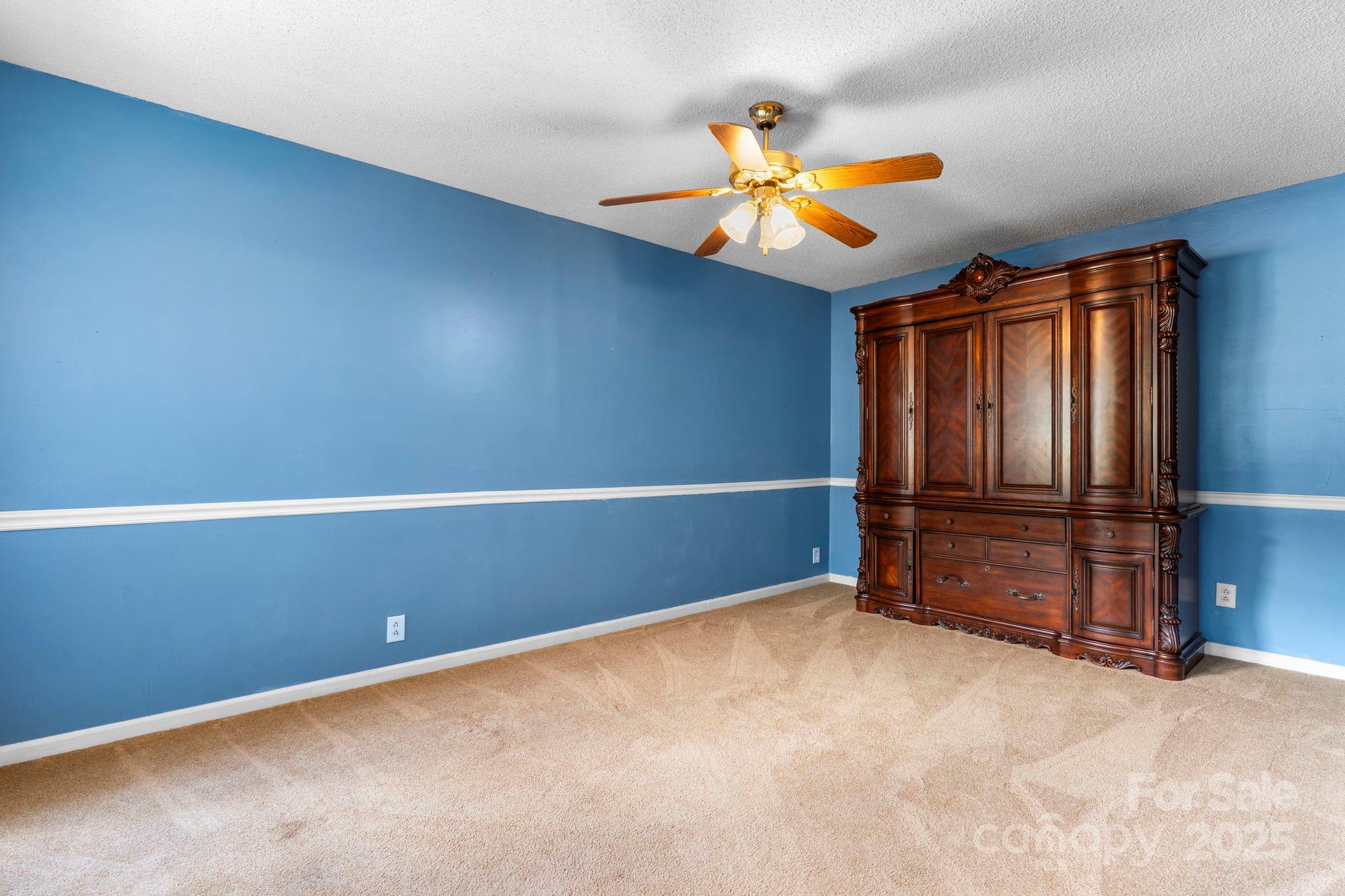 1776 Castlewood Court