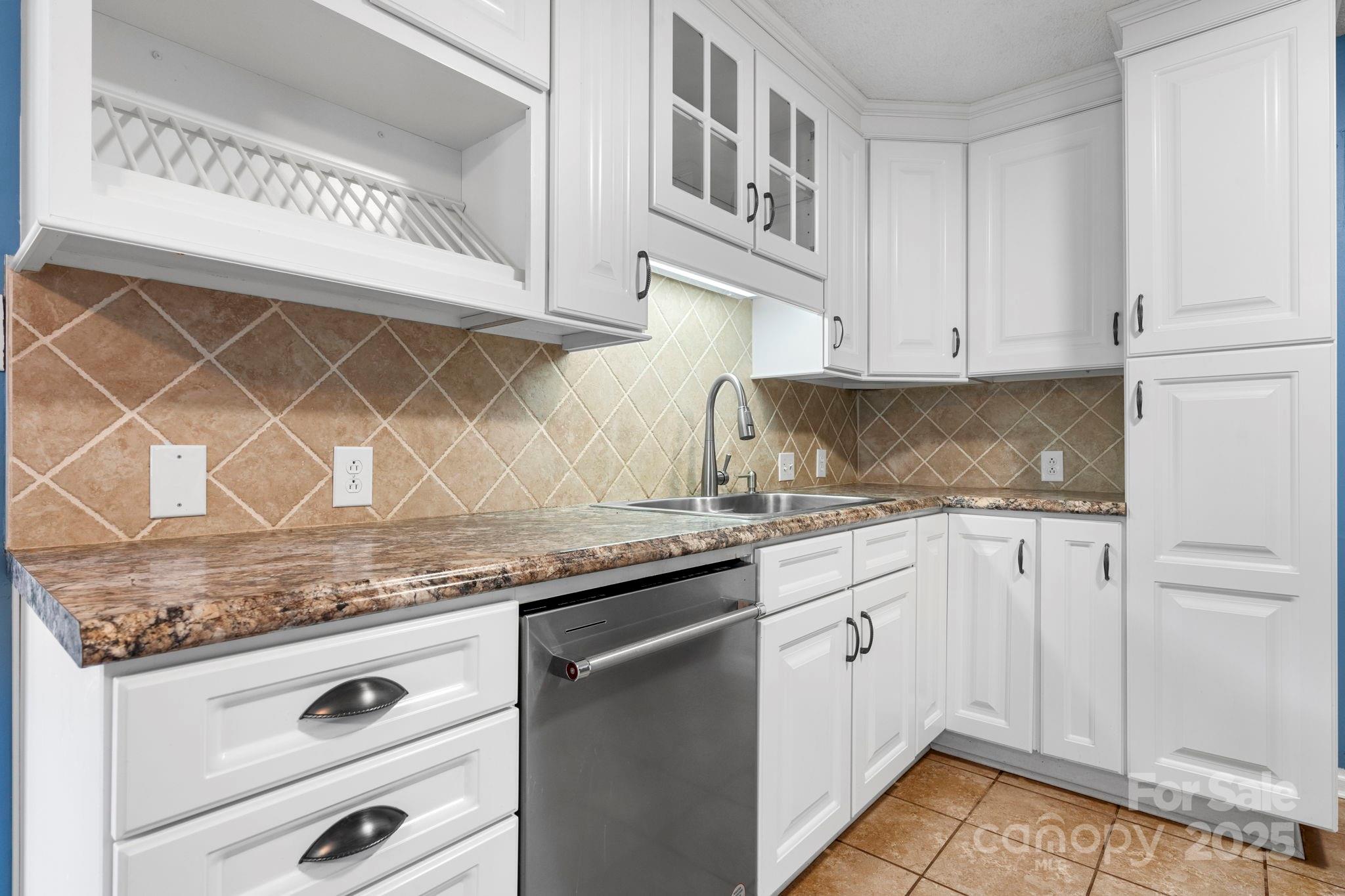 1776 Castlewood Court