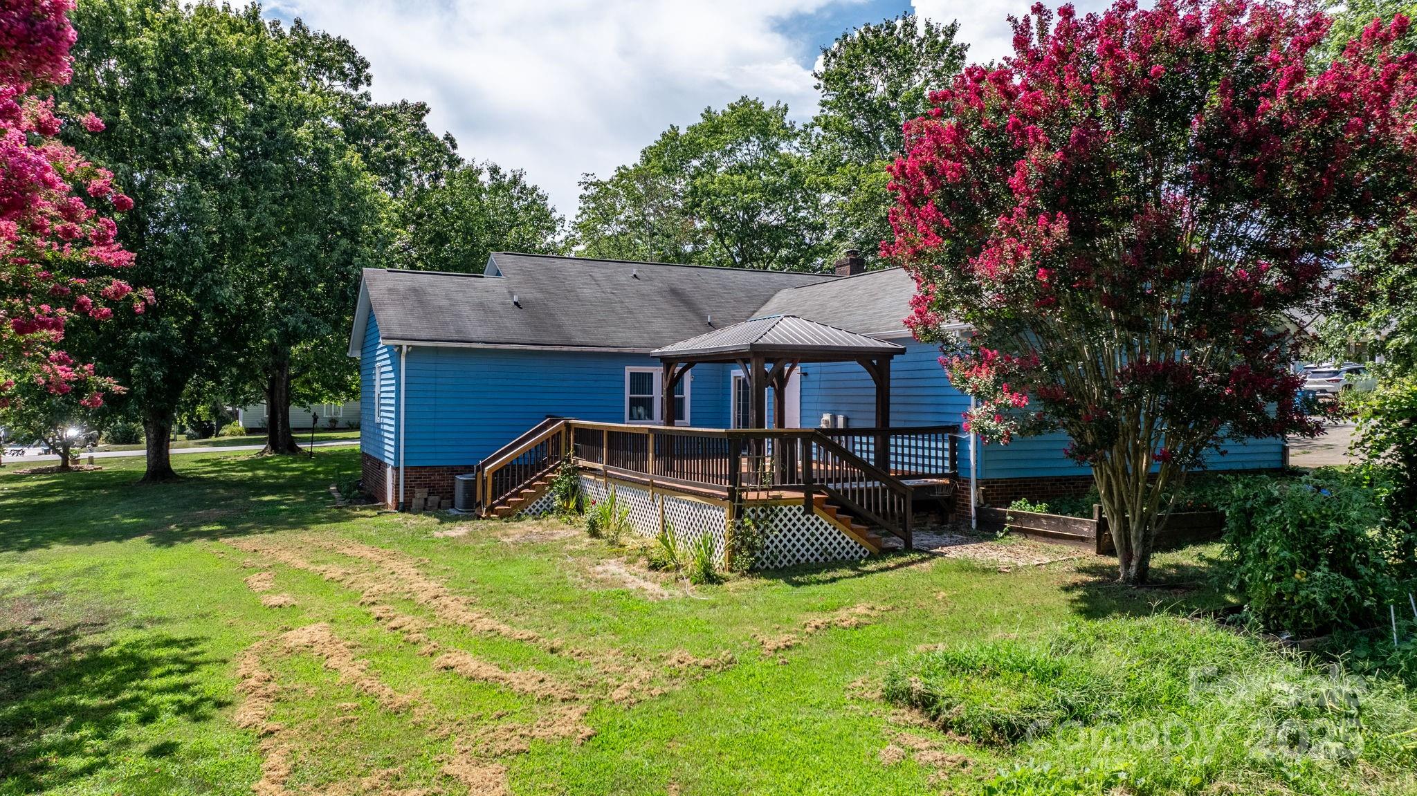 1776 Castlewood Court