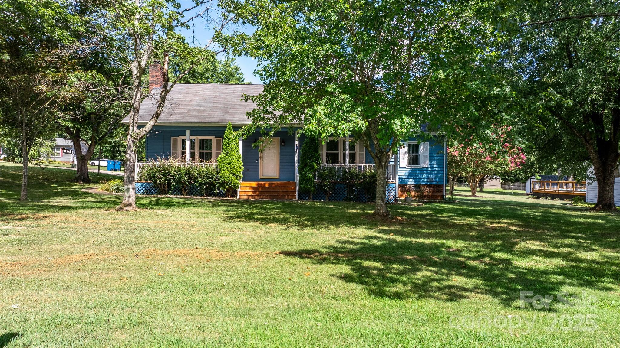 1776 Castlewood Court