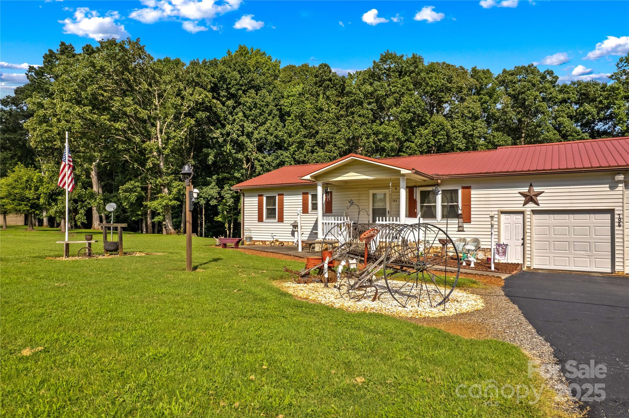 784 Whites Farm Road