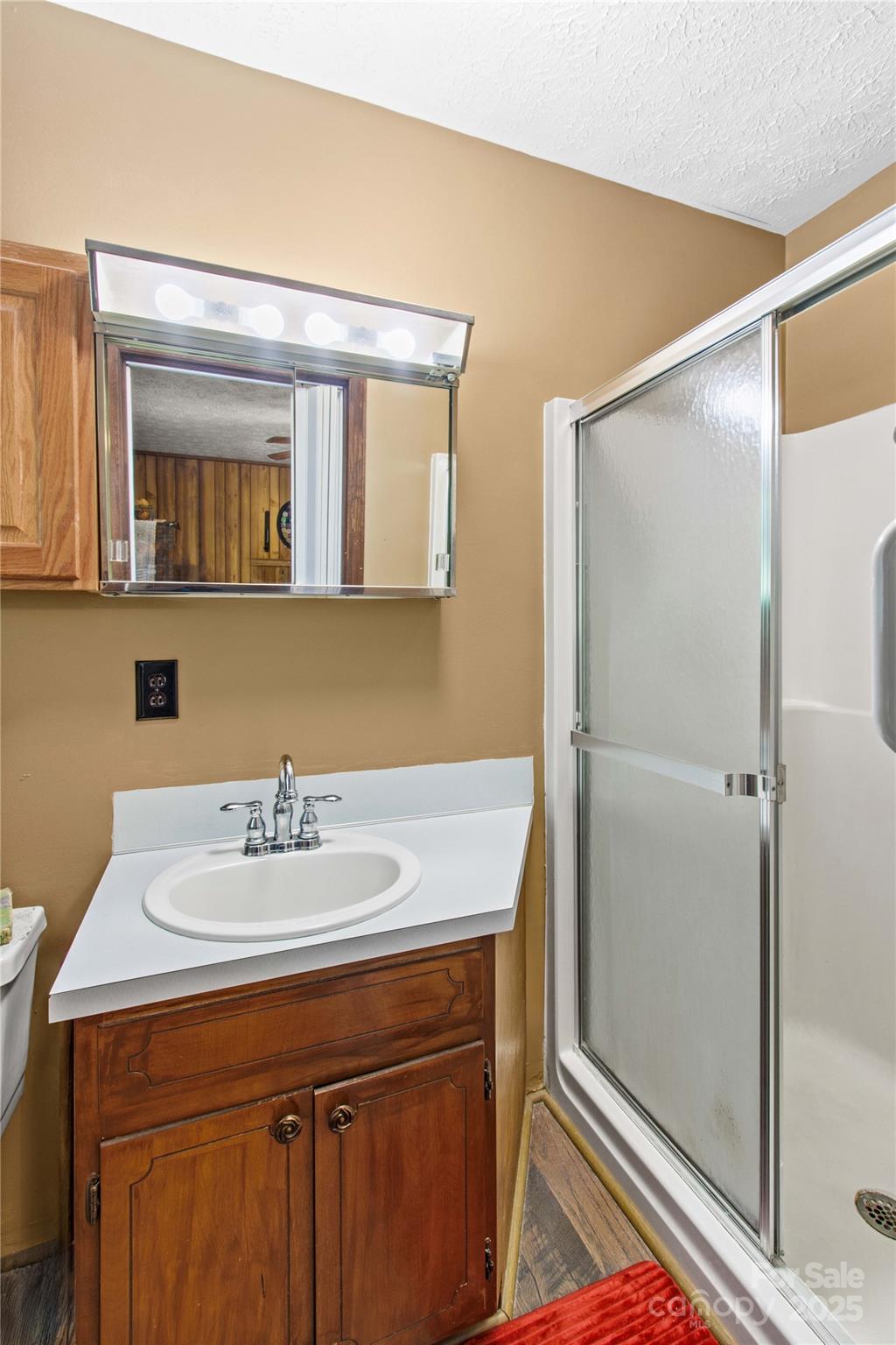 784 Whites Farm Road