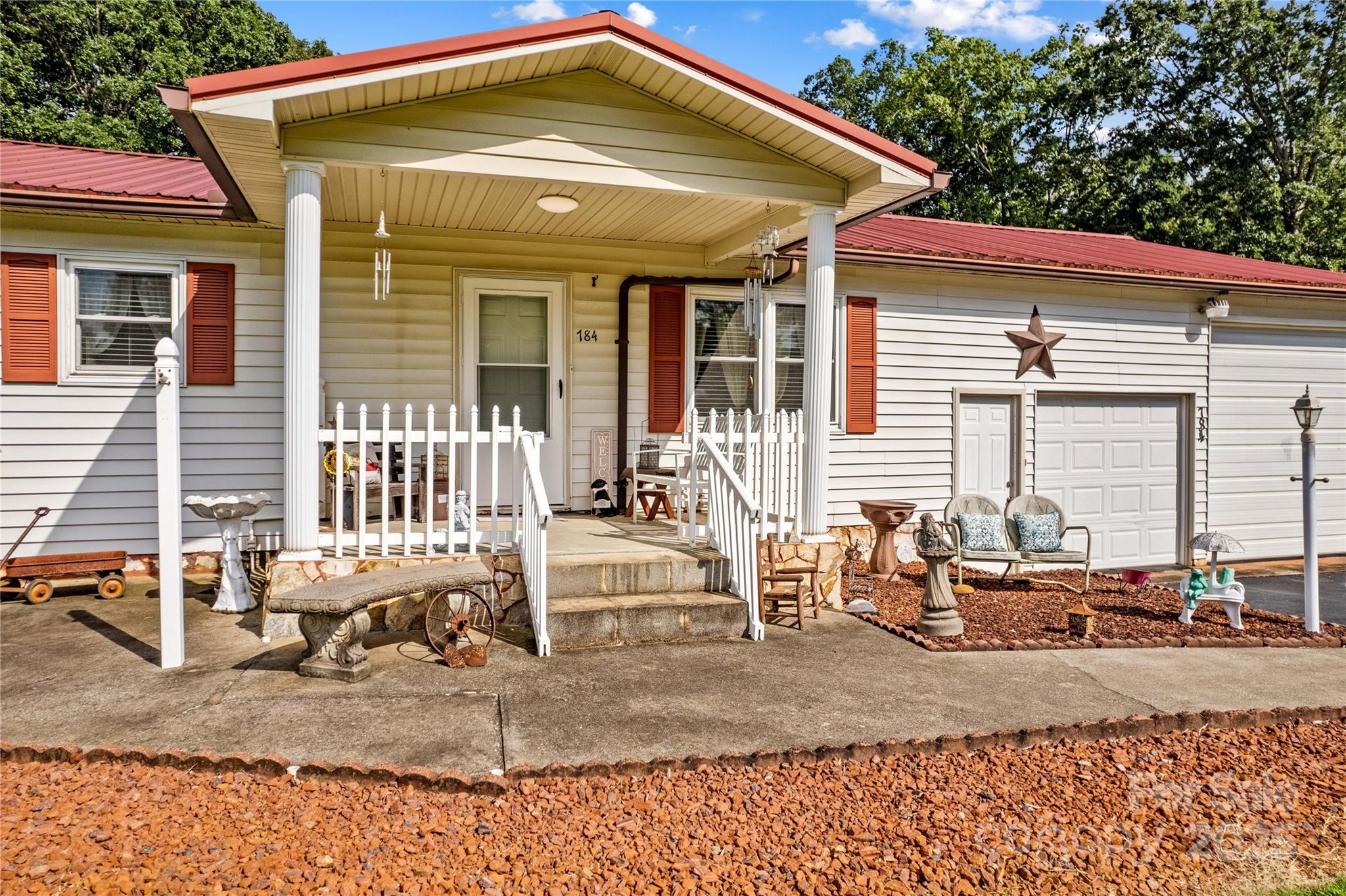 784 Whites Farm Road