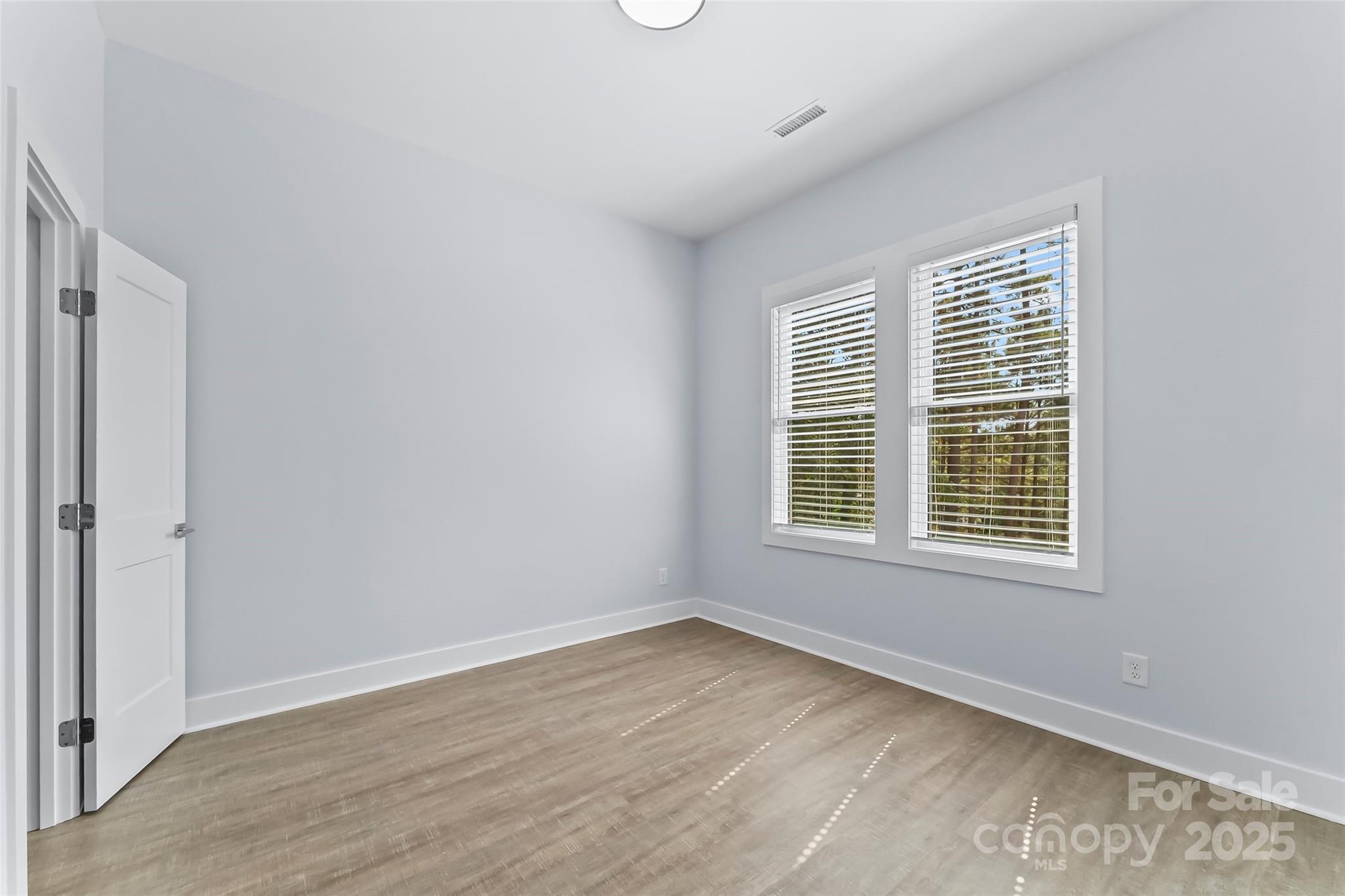 129 Greens Road