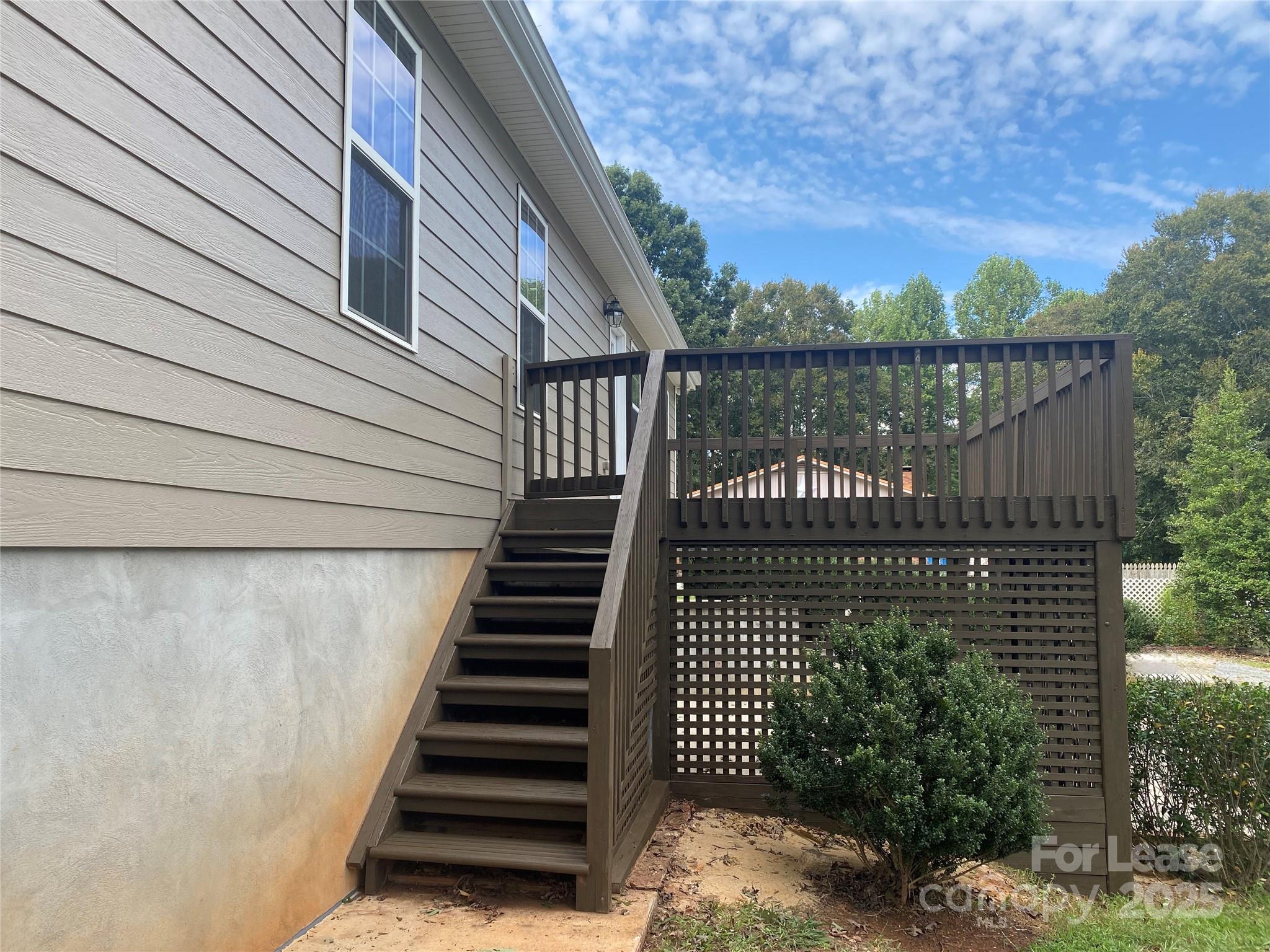 1304 Mollys Backbone Road