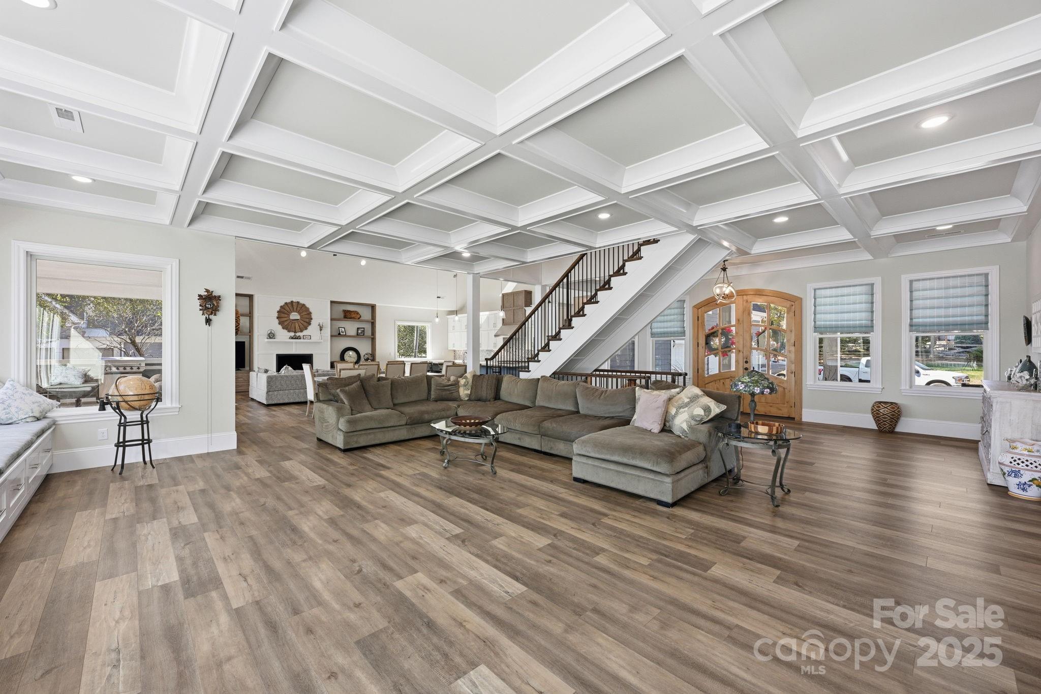 541 Isle Of Pines Road