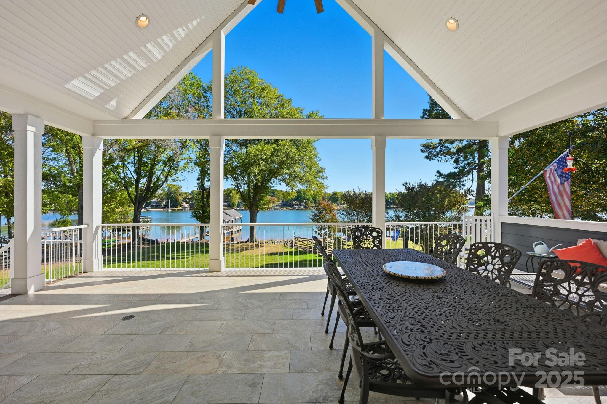 541 Isle Of Pines Road