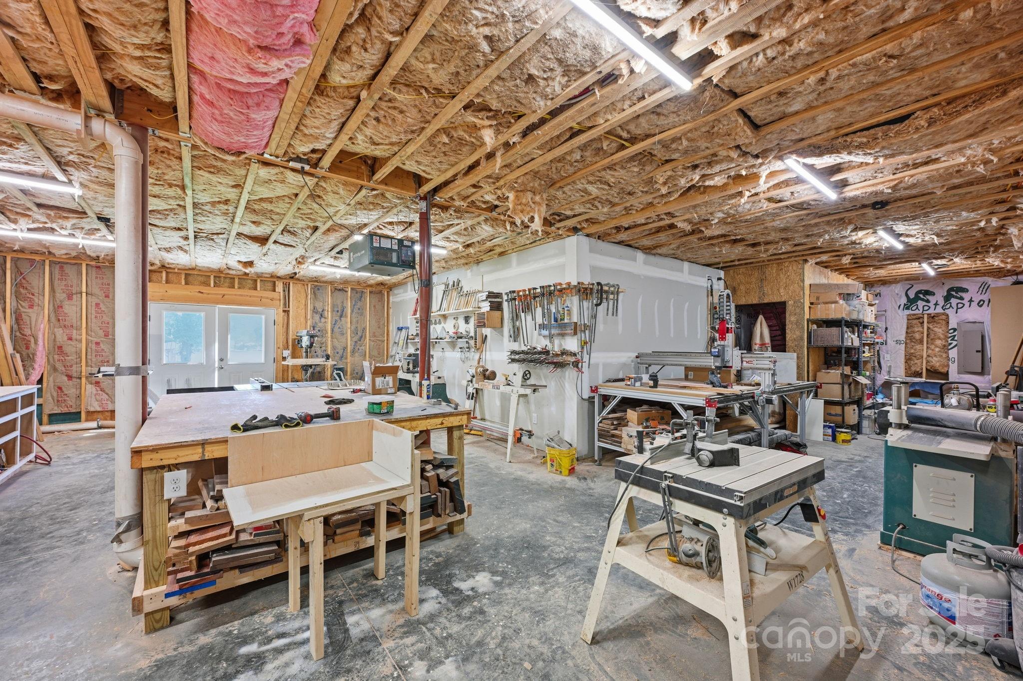 541 Isle Of Pines Road