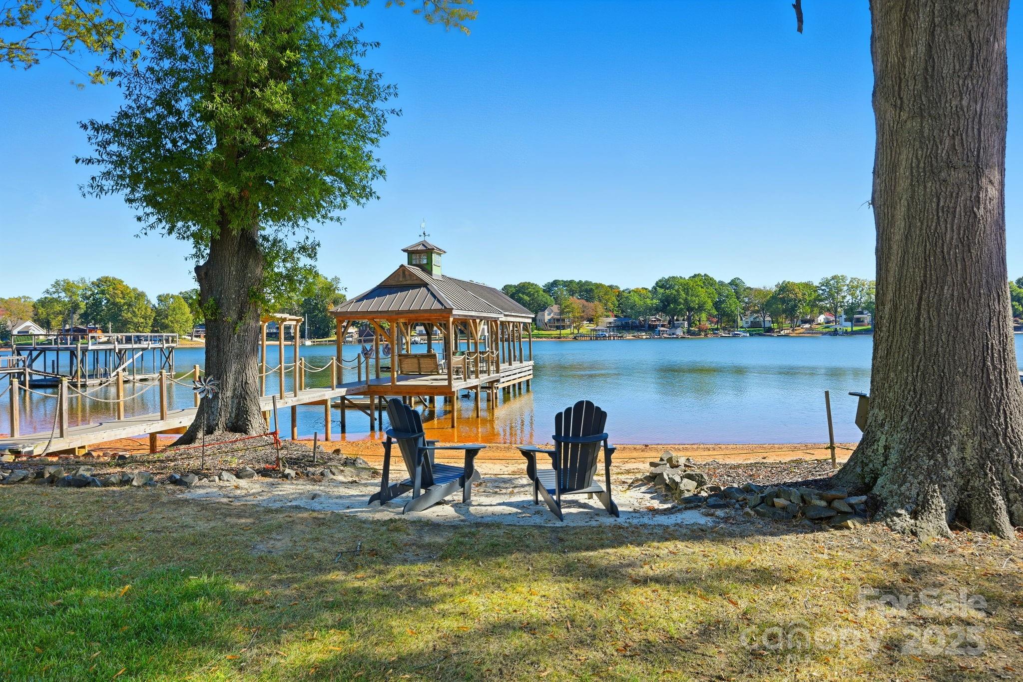 541 Isle Of Pines Road