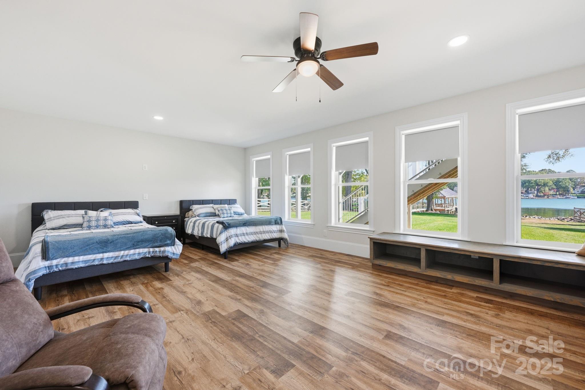 541 Isle Of Pines Road