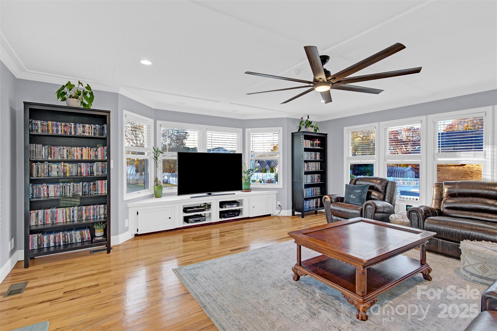 16917 Knoxwood Drive