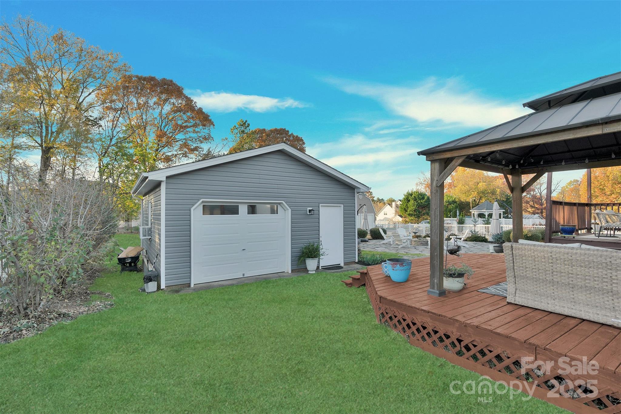 16917 Knoxwood Drive