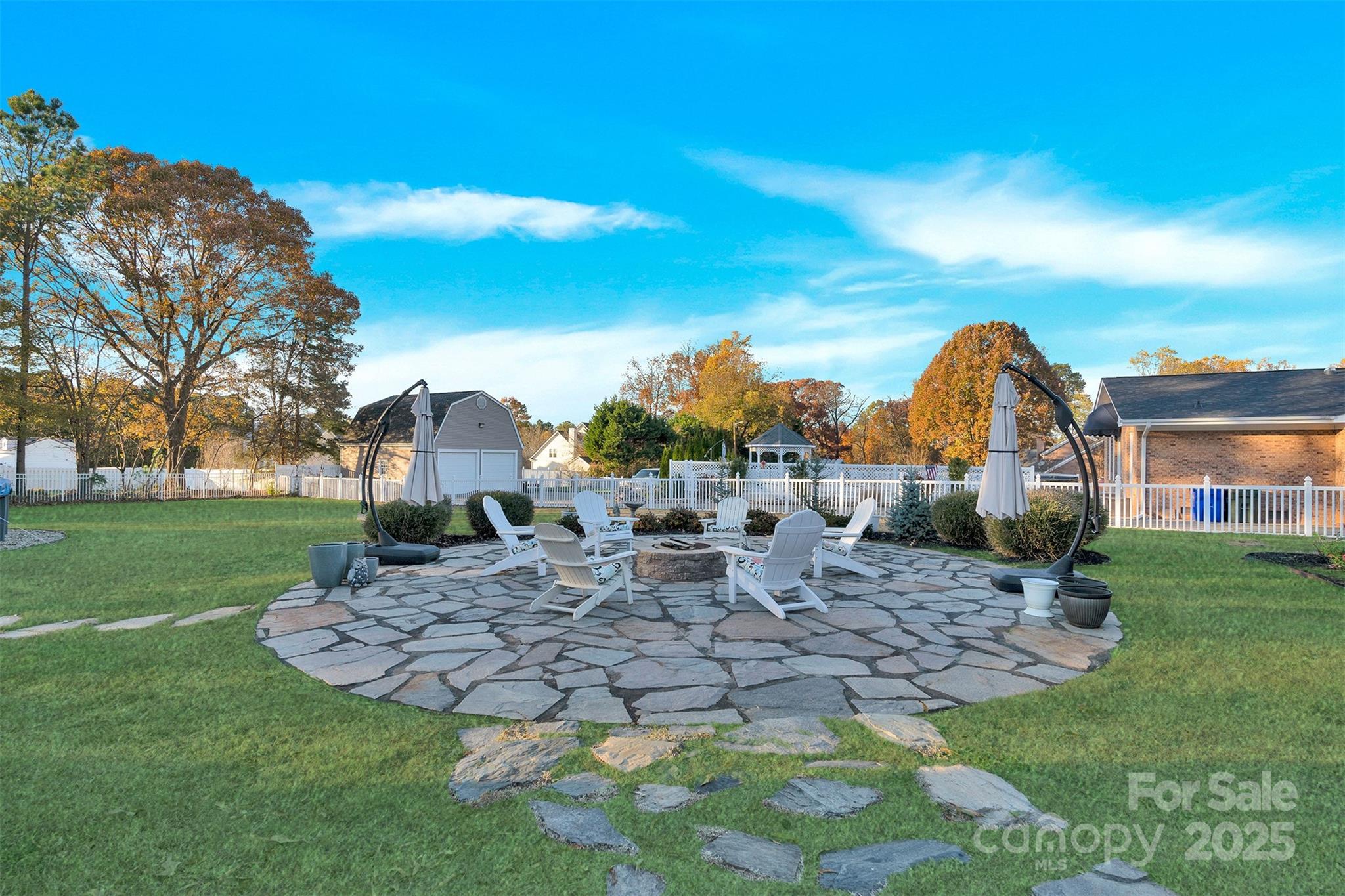 16917 Knoxwood Drive