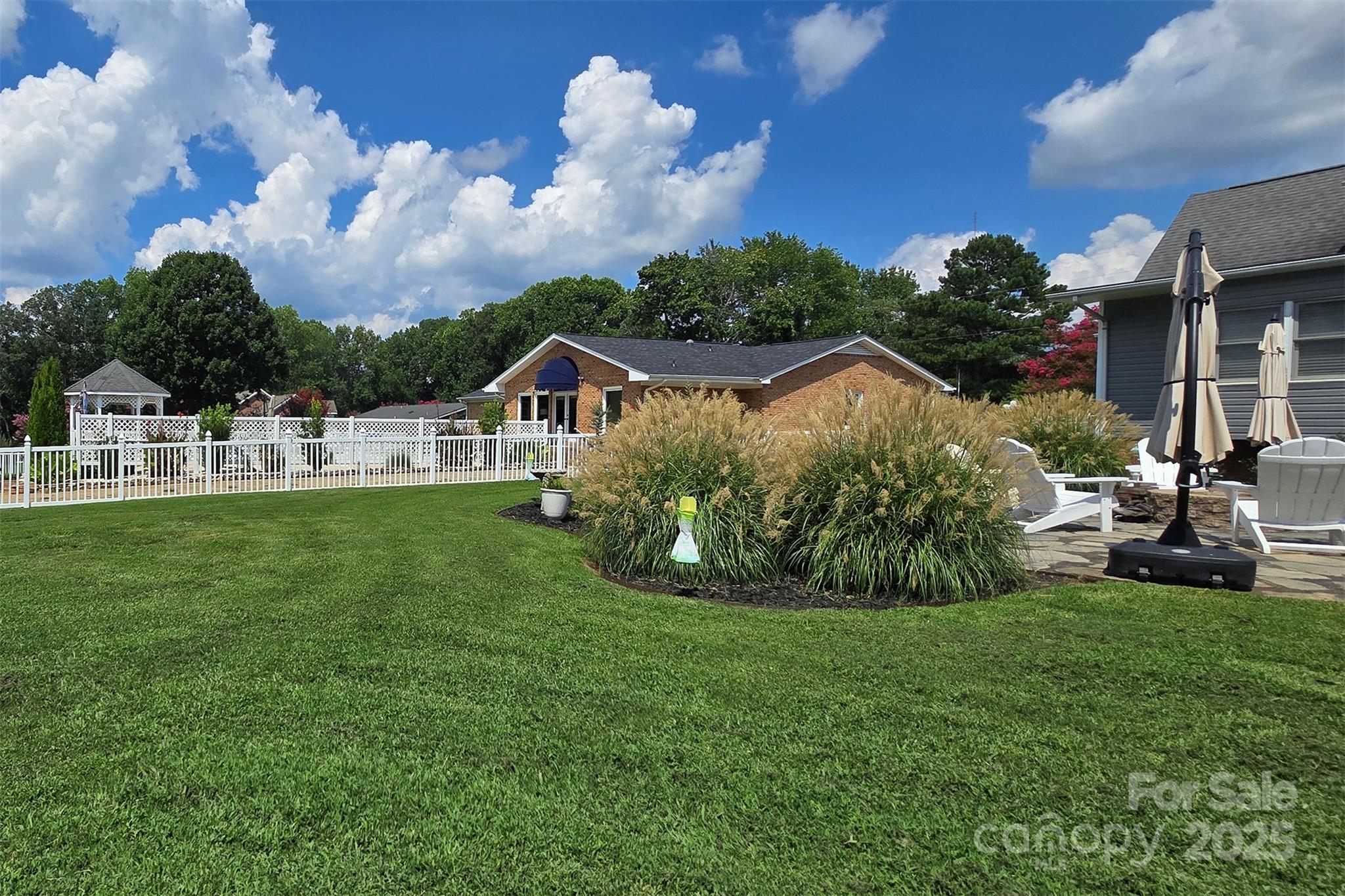 16917 Knoxwood Drive