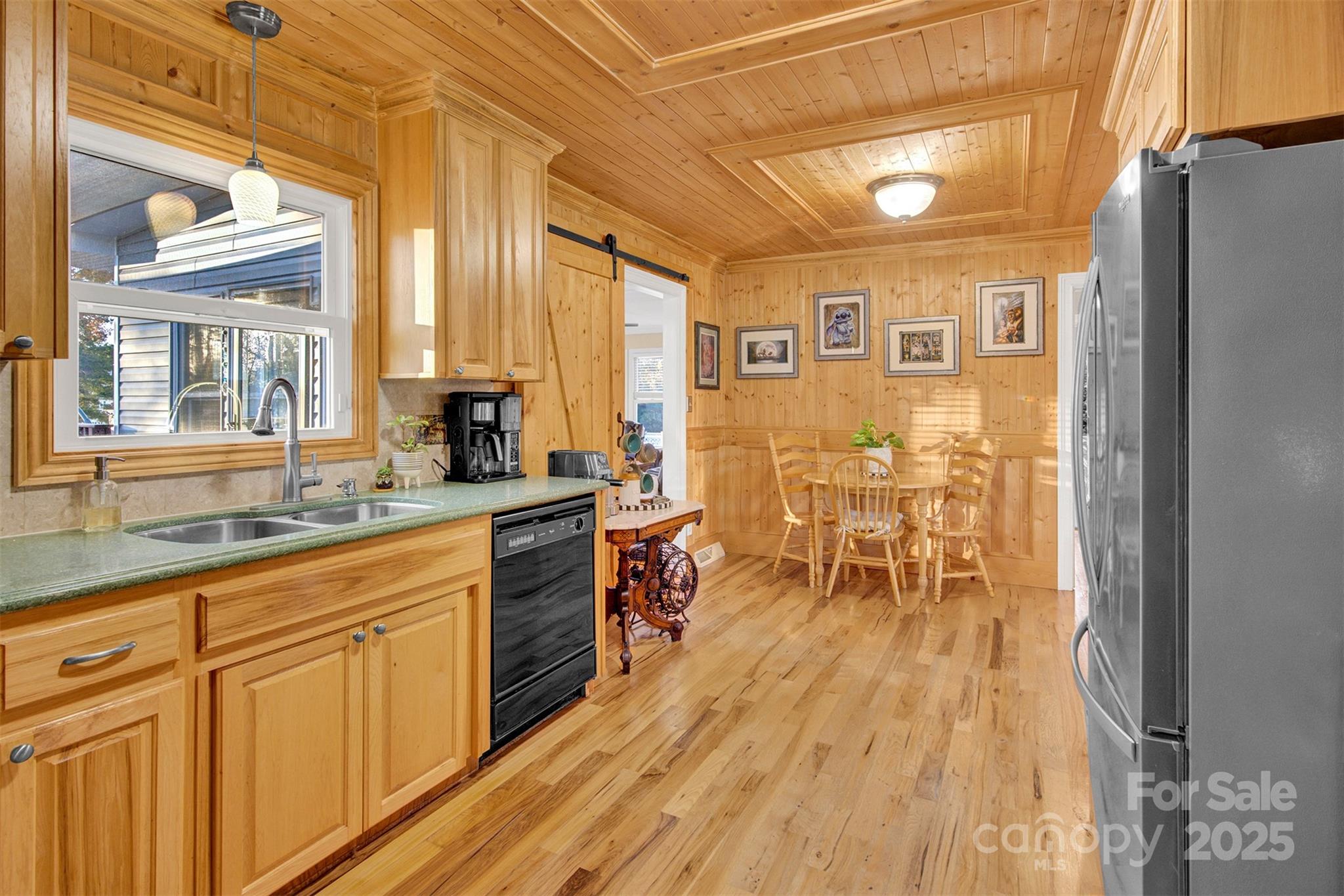 16917 Knoxwood Drive